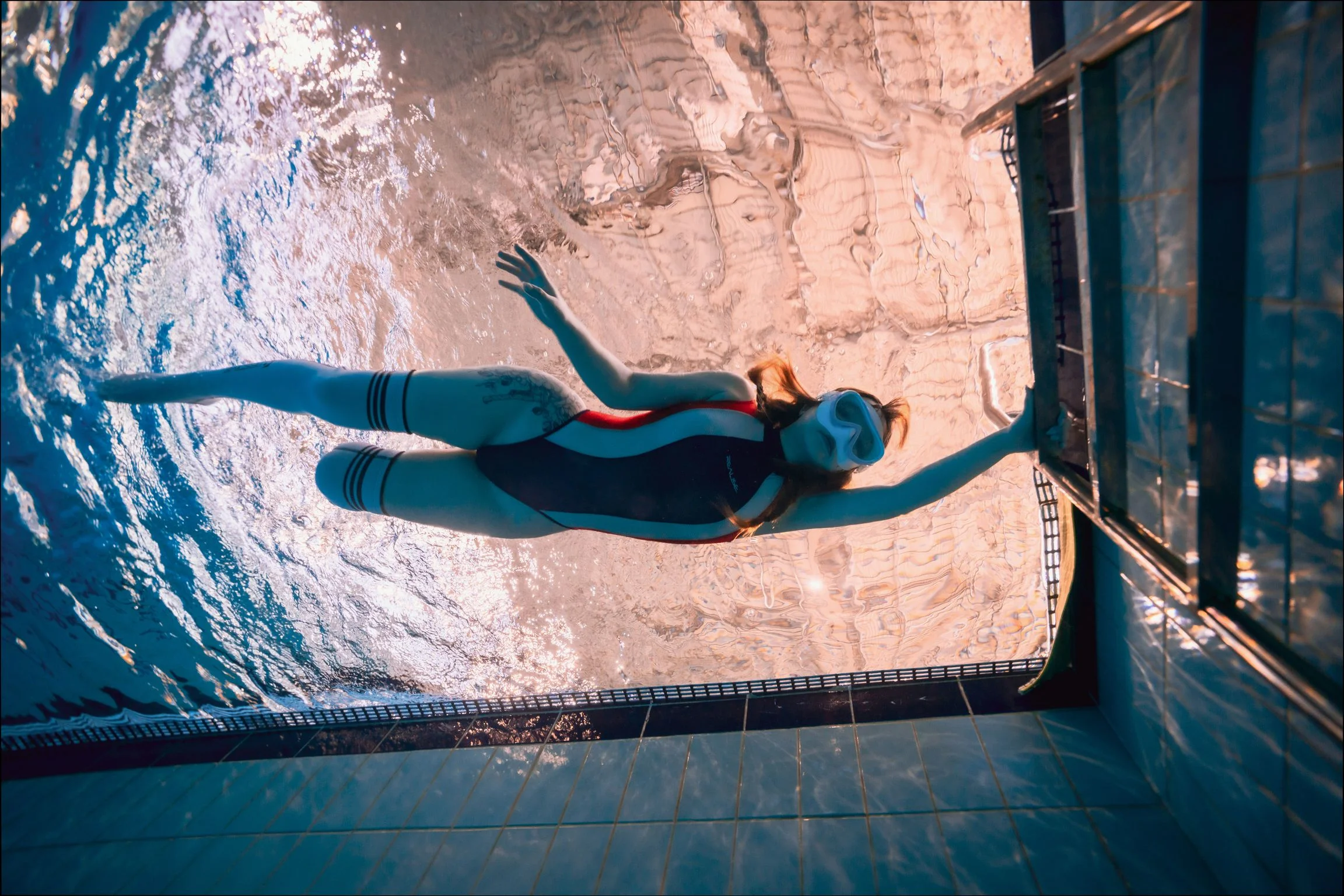 [DJAWA Photo] Son Ye-Eun (손예은) Swimming Lessons Underwater 220P 第24张（Son Ye-Eun (손예은)）