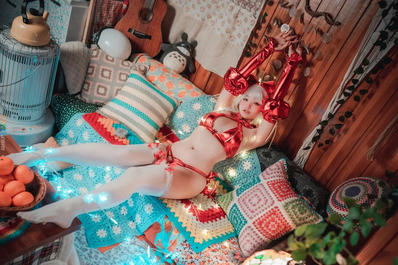 [DJAWA] Mimmi (밈미) Christmas Special 2021 (+S.ver) 20P 第58张（Mimmi (밈미)）