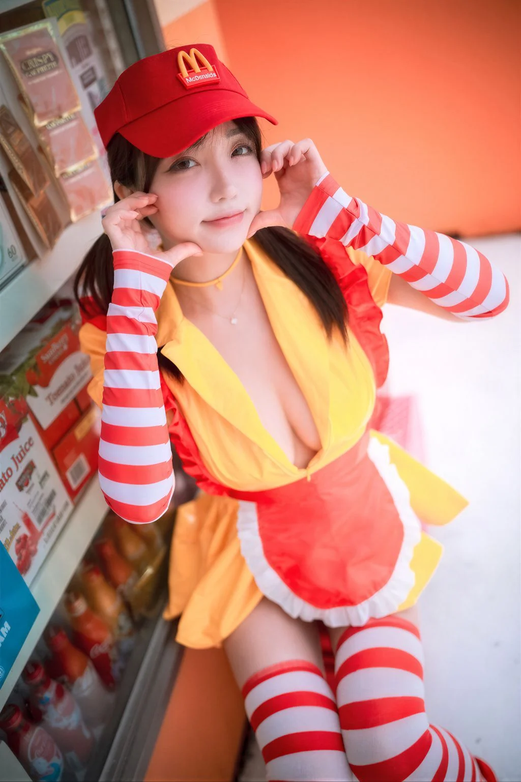 [DJAWA Photo] Son Ye-Eun (손예은) McDonald’s Girl 70P 第53张（Son Ye-Eun (손예은)）