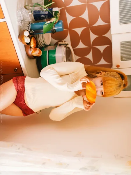 [Moon Night Snap] Cherry 탑체리 – Moon Night Snap 「Daytime Record」 80P