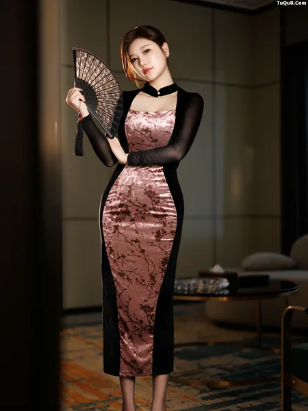 [秀人网] 第FW0482期 杨晨晨写真 103P