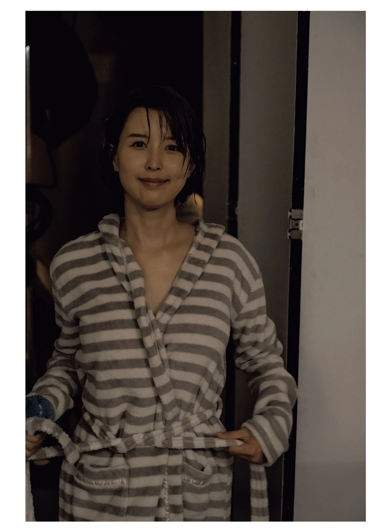 [Kaname Momojiri 桃尻かなめ] 8 Woman Document 2021-2023, ヌード写真集 葵つかさ・美乃すずめ・鷲尾めい・胡桃まどか・七海ティナ・吉高寧々・天国るる・桃尻かなめ 180P - 第 163 张写真
