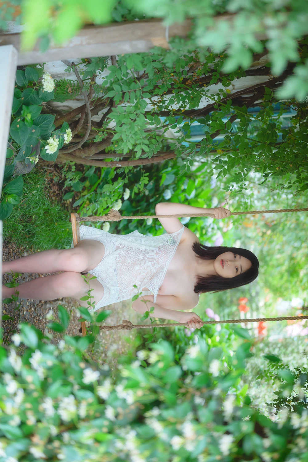 [年年Nnian] Cosplay 年年Nnian – 木绣球 & 夏日小院 90P - 第 49 张写真