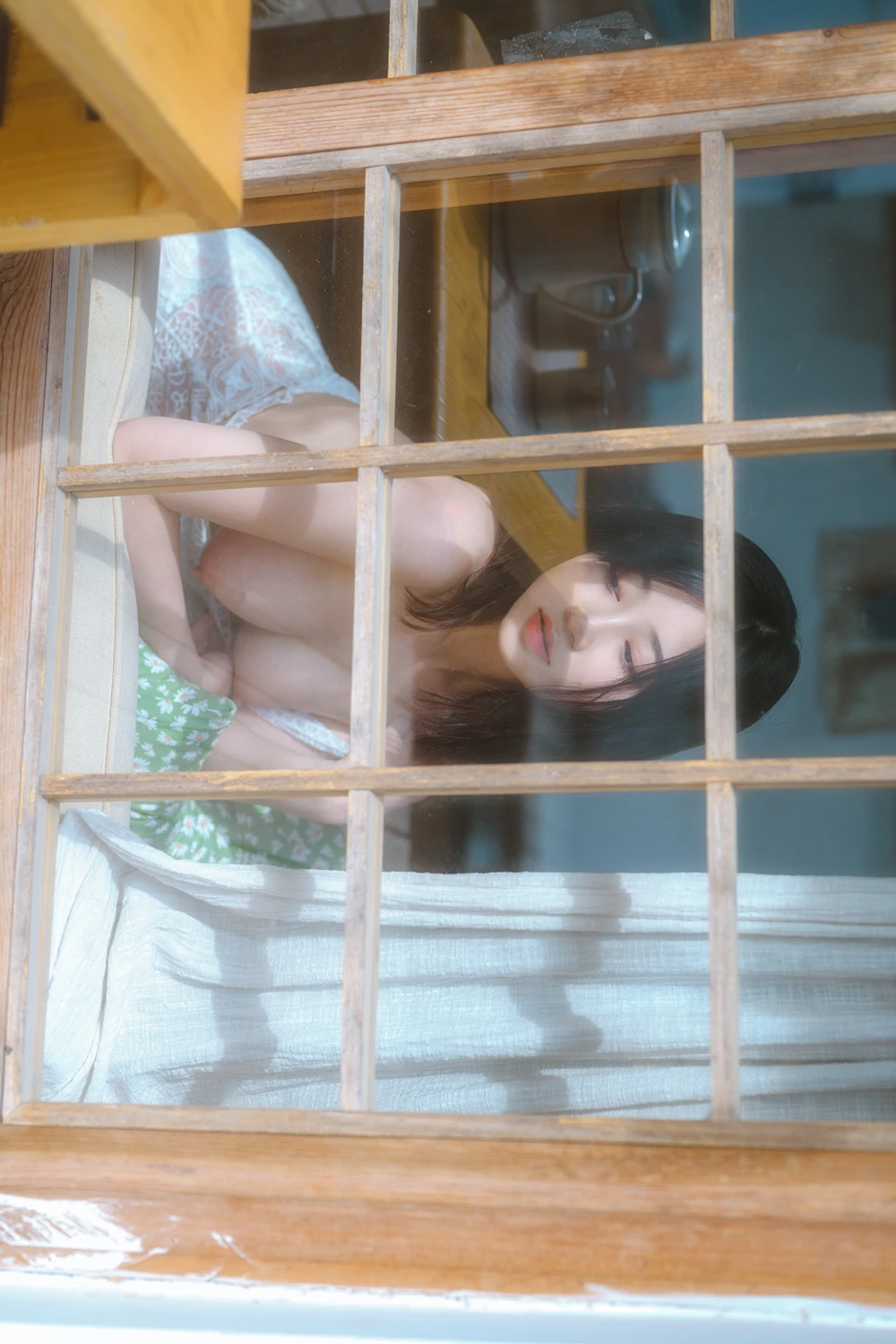 [年年Nnian] Cosplay 年年Nnian – 木绣球 & 夏日小院 90P - 第 72 张写真