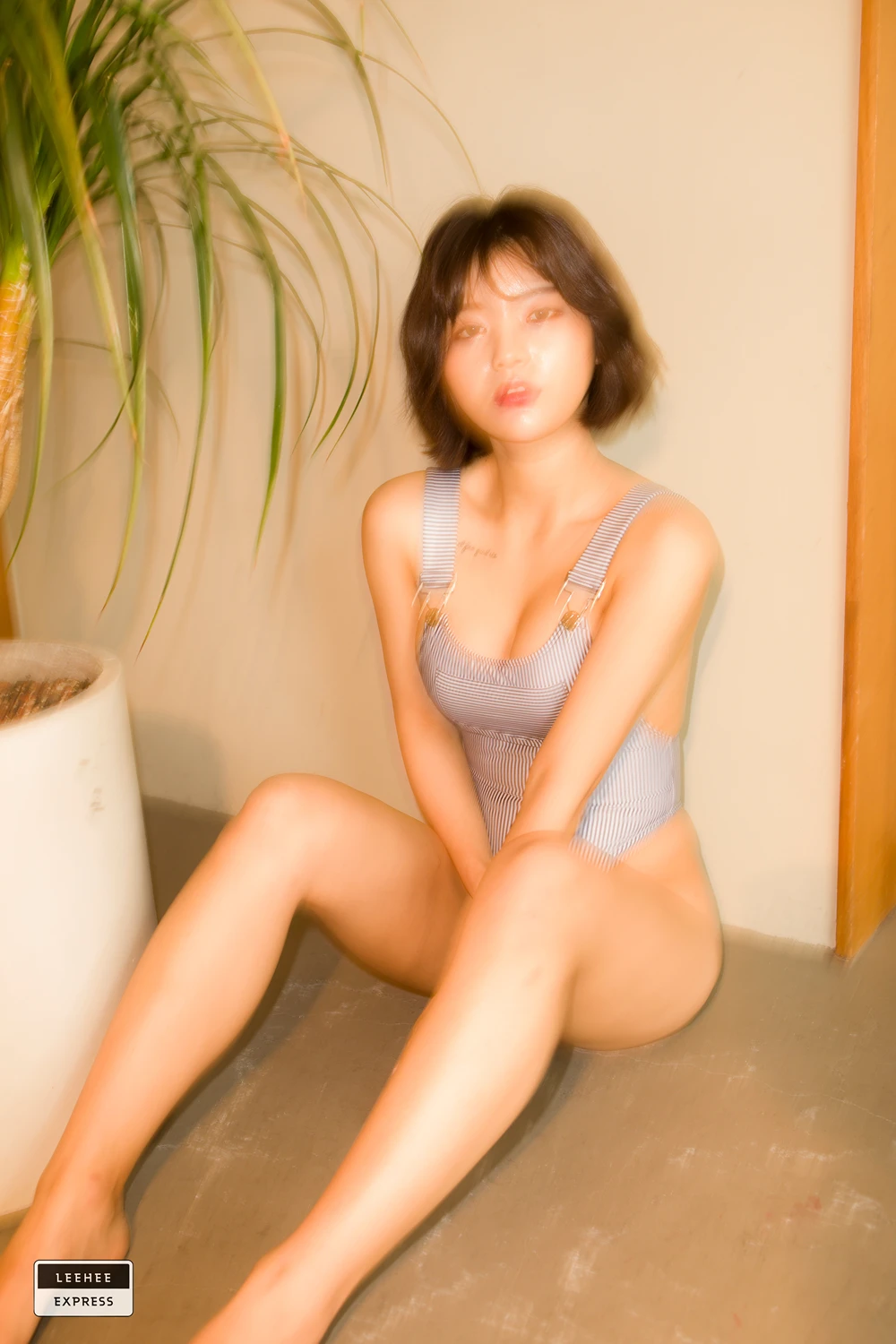 [Leehee Express] U.Hwa 은유화 – Leehee Express LEDG-022B 43P - 第 21 张写真