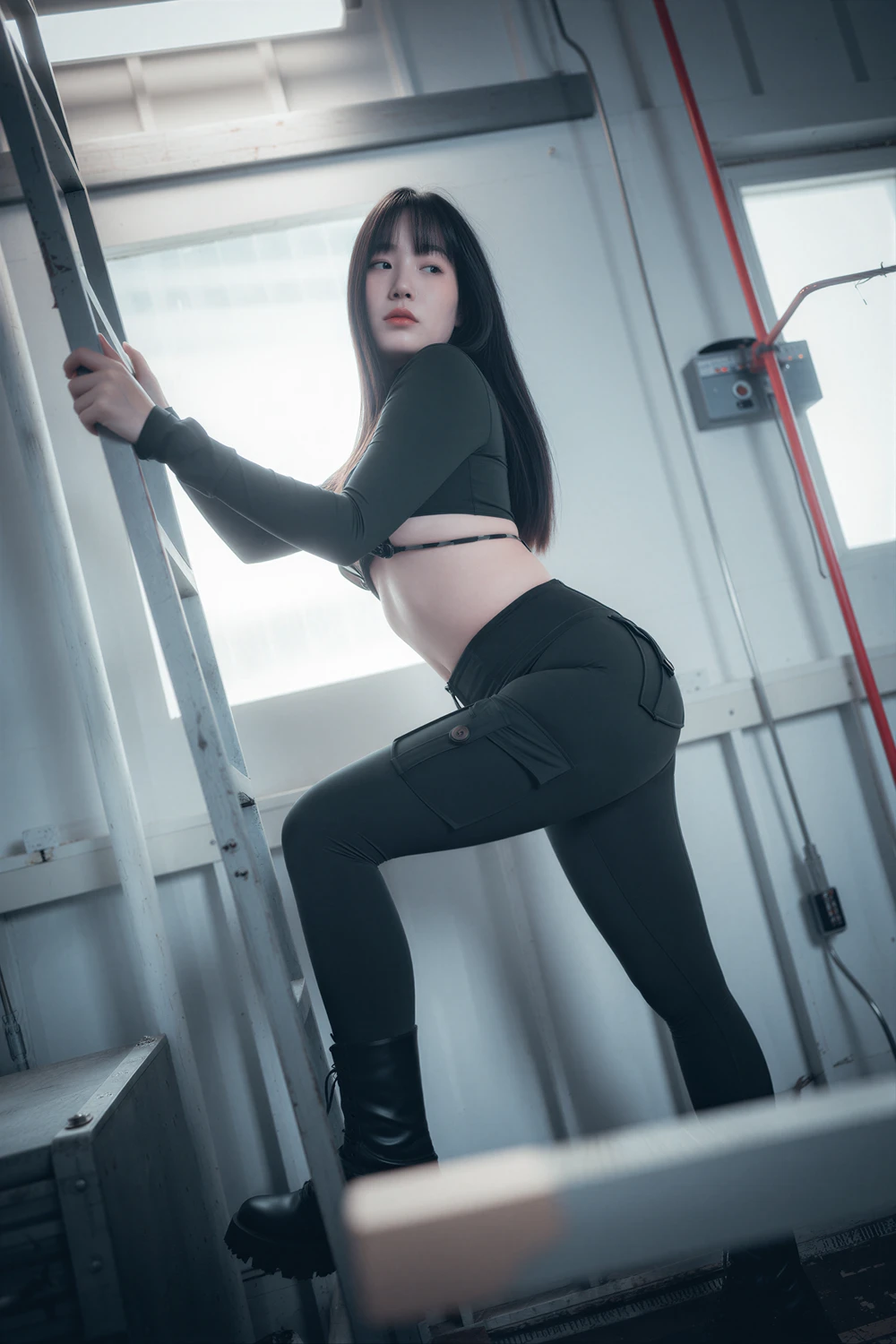 [DJAWA] PIA 피아 – DJAWA 「Loose and Tight Combat Green & Camo」 76P - 第 35 张写真