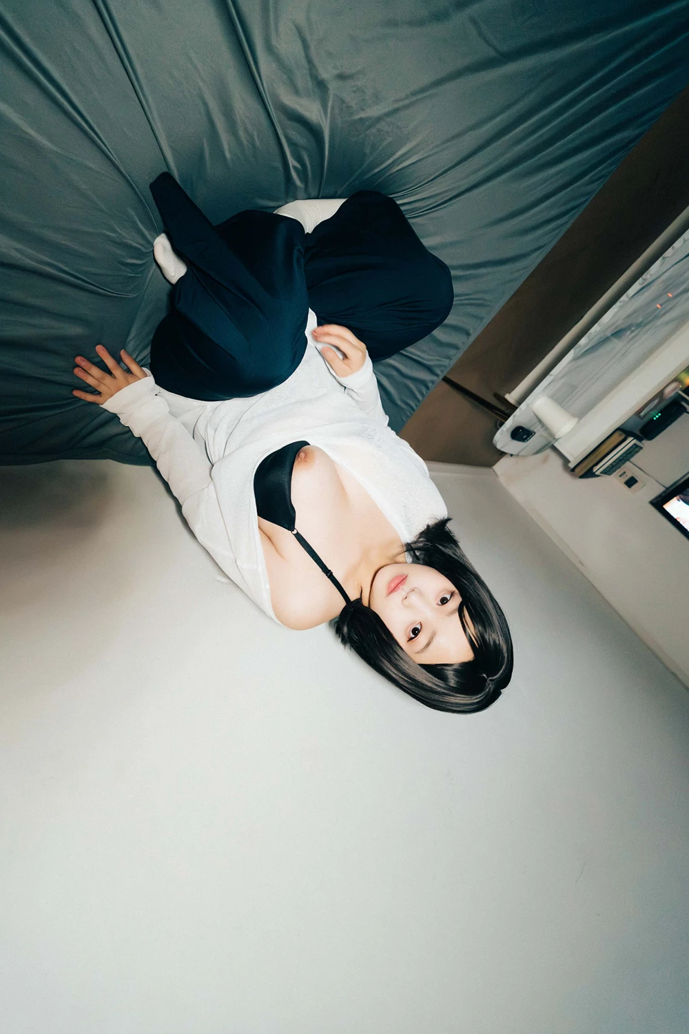 [PhotoBook] EunWoo 은우 – Haivia Photobook 「Video Room」 150P - 第 11 张写真