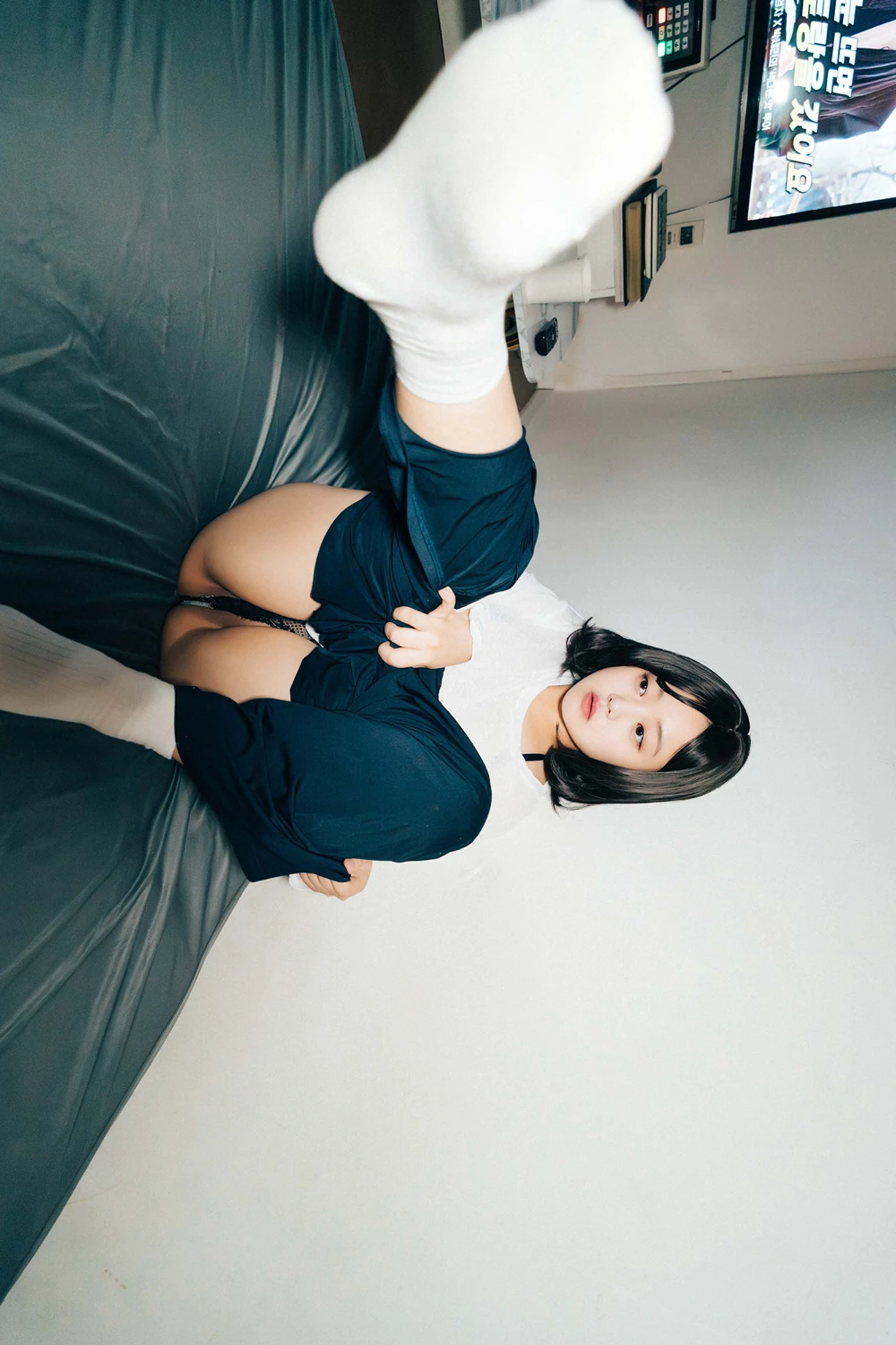 [PhotoBook] EunWoo 은우 – Haivia Photobook 「Video Room」 150P - 第 28 张写真