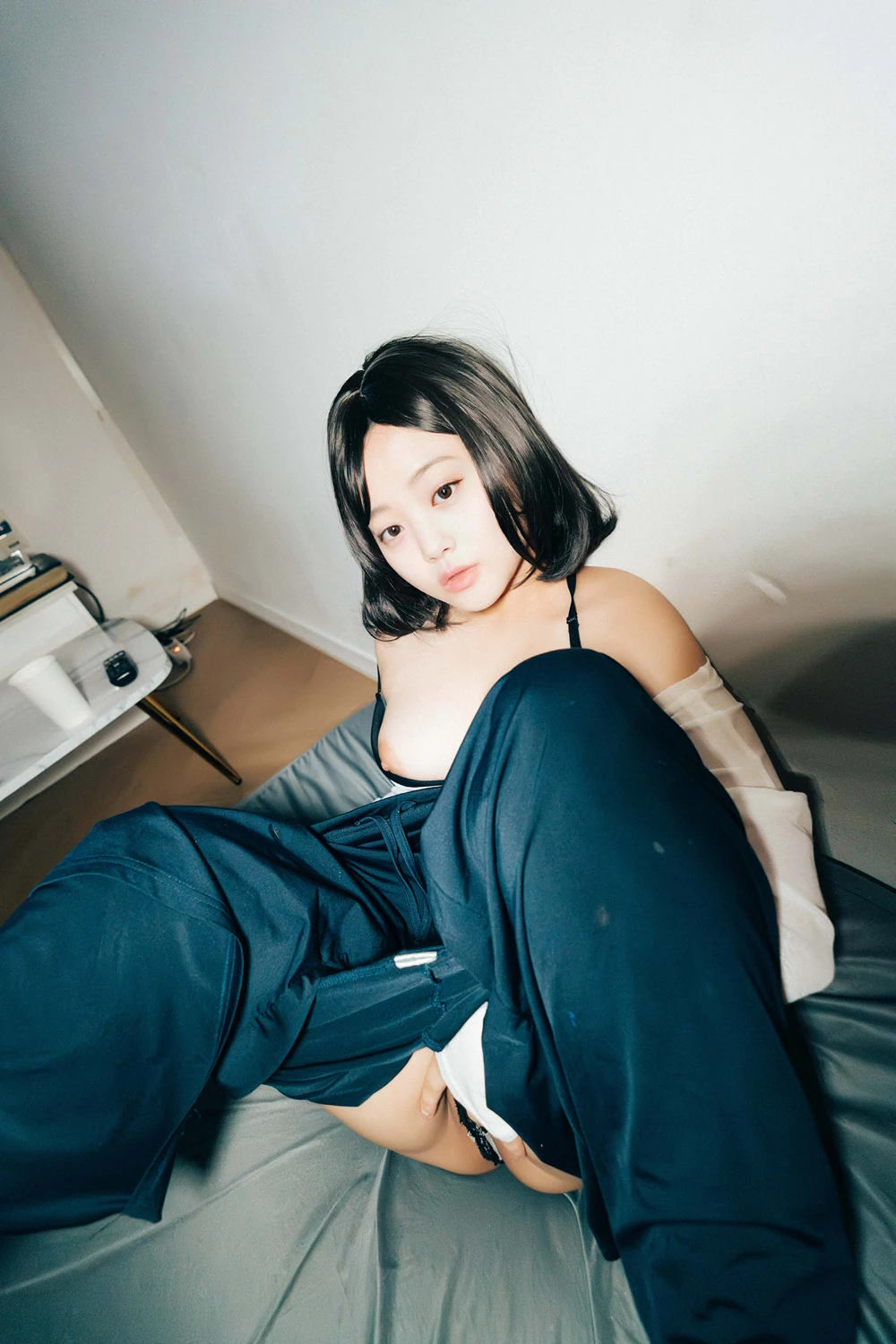 [PhotoBook] EunWoo 은우 – Haivia Photobook 「Video Room」 150P - 第 34 张写真