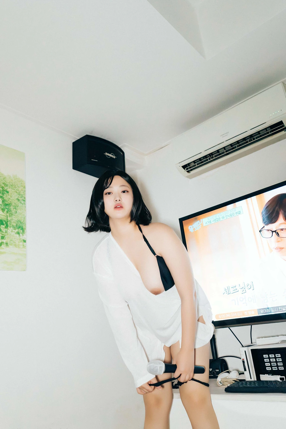 [PhotoBook] EunWoo 은우 – Haivia Photobook 「Video Room」 150P - 第 89 张写真