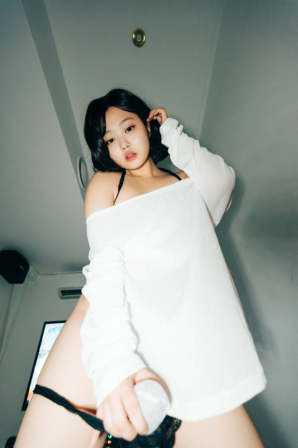 [PhotoBook] EunWoo 은우 – Haivia Photobook 「Video Room」 150P - 第 94 张写真