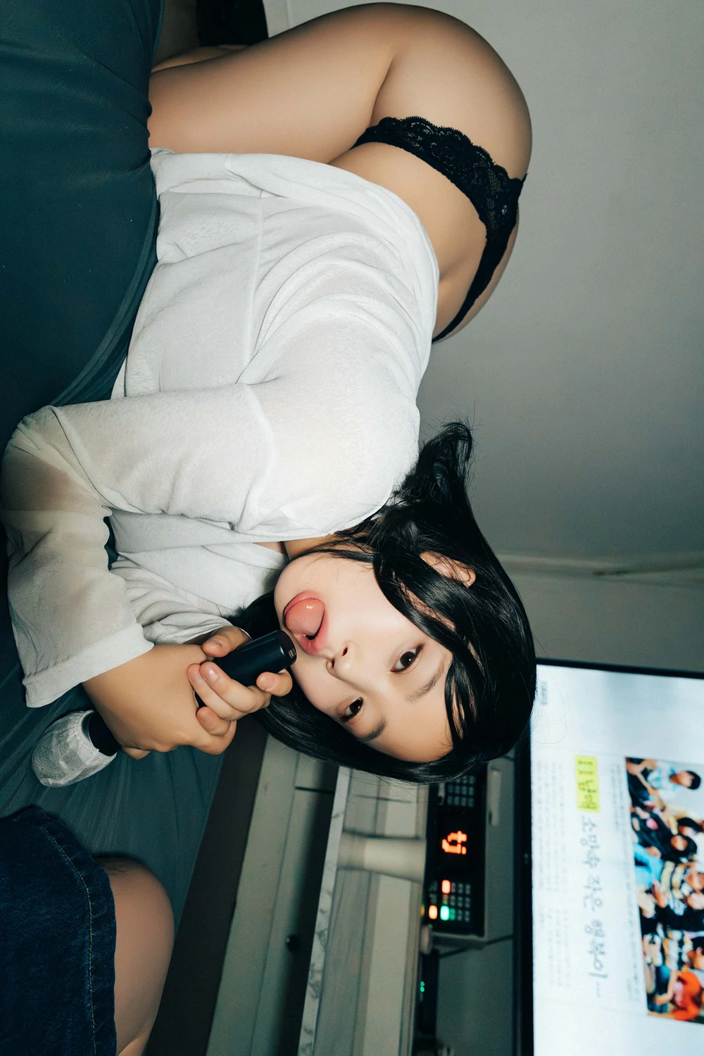[PhotoBook] EunWoo 은우 – Haivia Photobook 「Video Room」 150P - 第 99 张写真