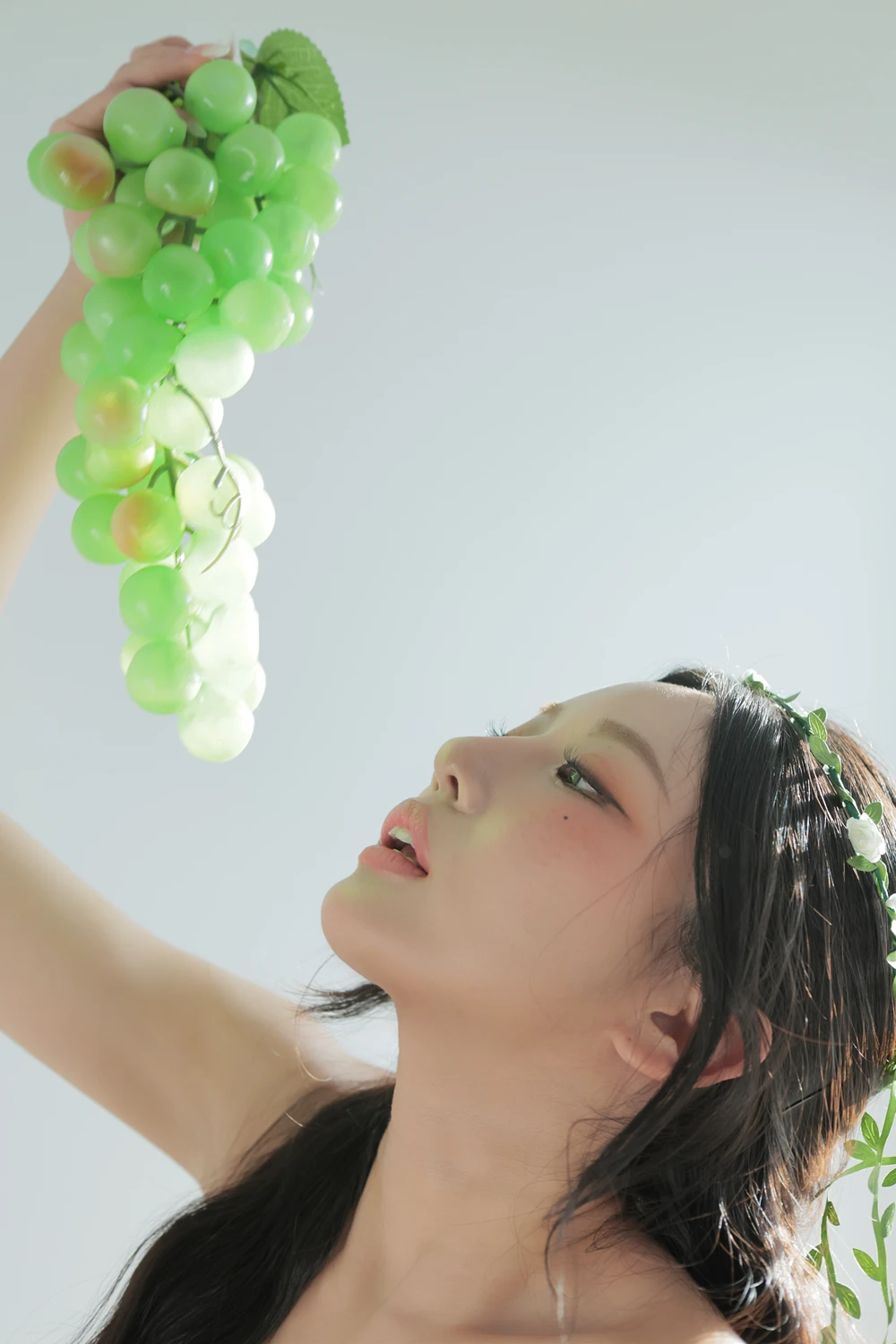 [PhotoBook] Dongeuran 동그란 – PhotoBook 「Green」 135P - 第 23 张写真