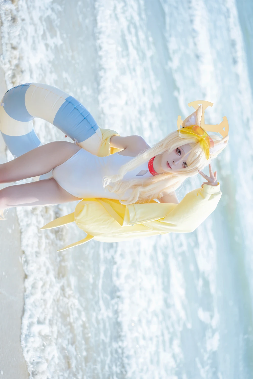 [矢量鱼] Cosplay 矢量鱼 – 蔚蓝档案 百合园圣娅 泳装 70P - 第 2 张写真