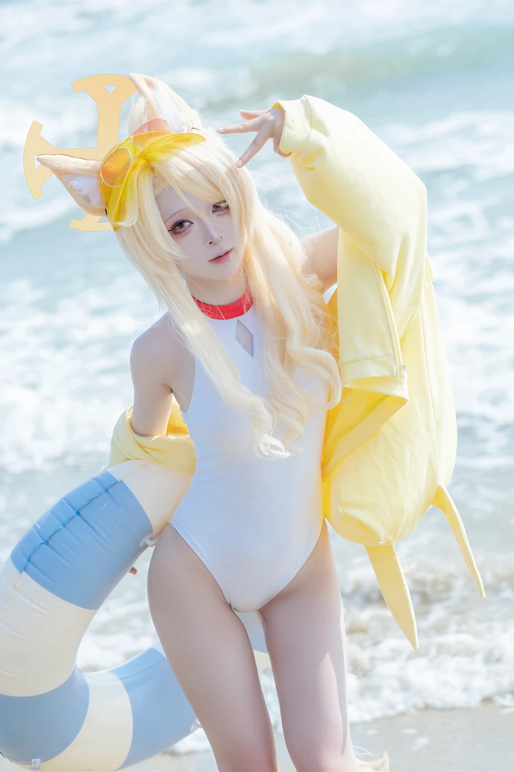 [矢量鱼] Cosplay 矢量鱼 – 蔚蓝档案 百合园圣娅 泳装 70P - 第 3 张写真