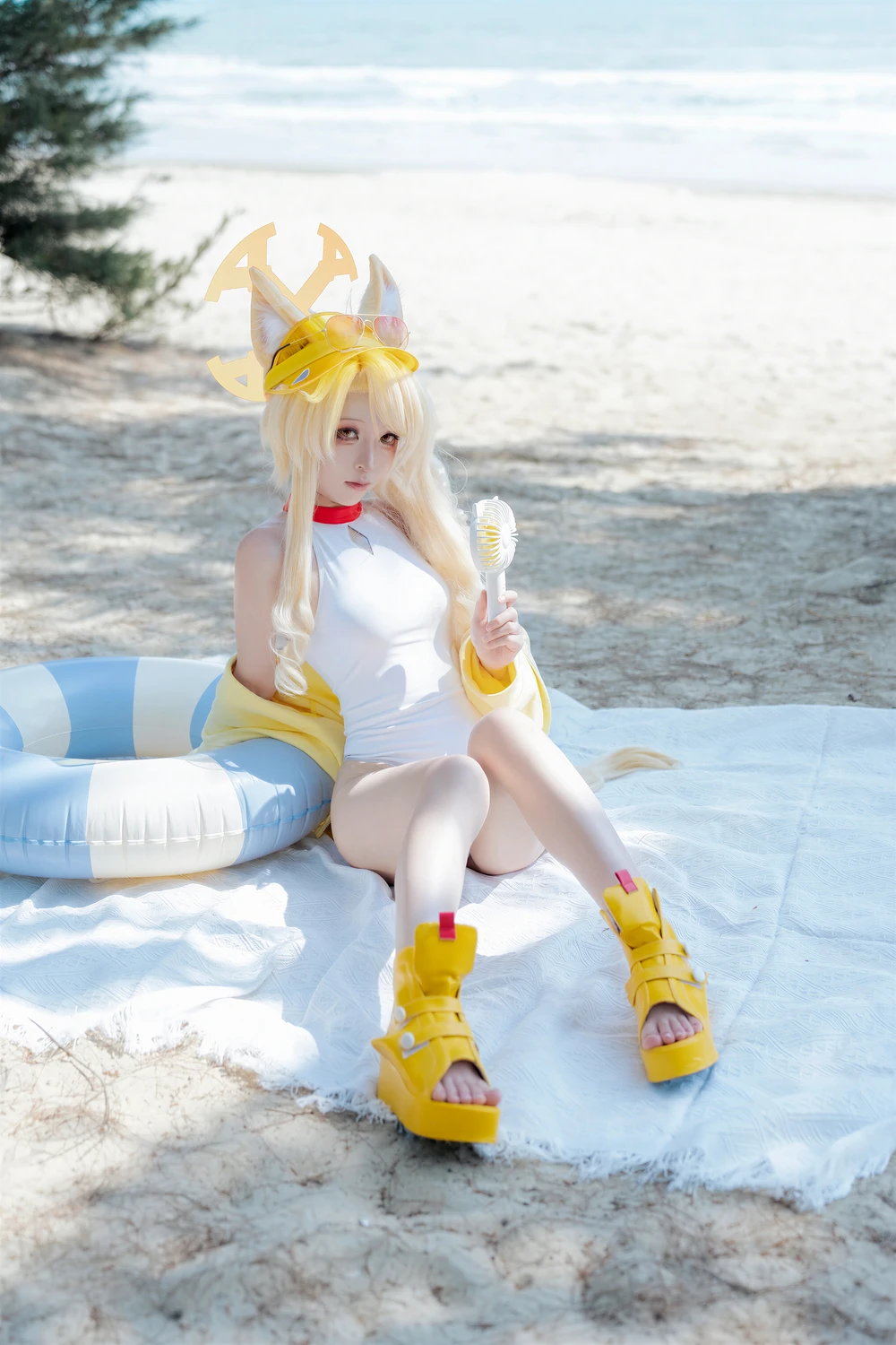 [矢量鱼] Cosplay 矢量鱼 – 蔚蓝档案 百合园圣娅 泳装 70P - 第 39 张写真