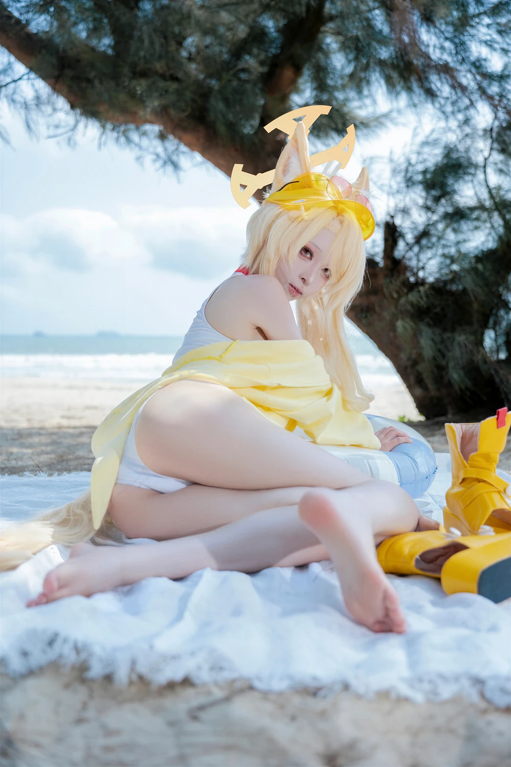 [矢量鱼] Cosplay 矢量鱼 – 蔚蓝档案 百合园圣娅 泳装 70P - 第 48 张写真