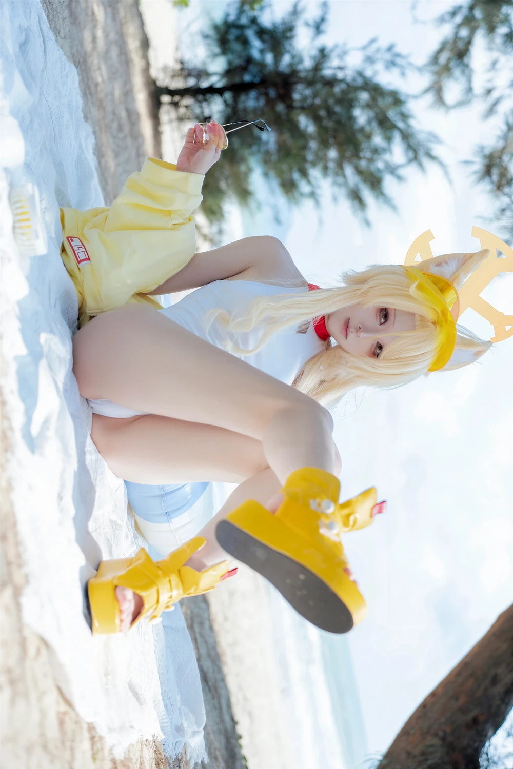 [矢量鱼] Cosplay 矢量鱼 – 蔚蓝档案 百合园圣娅 泳装 70P - 第 61 张写真