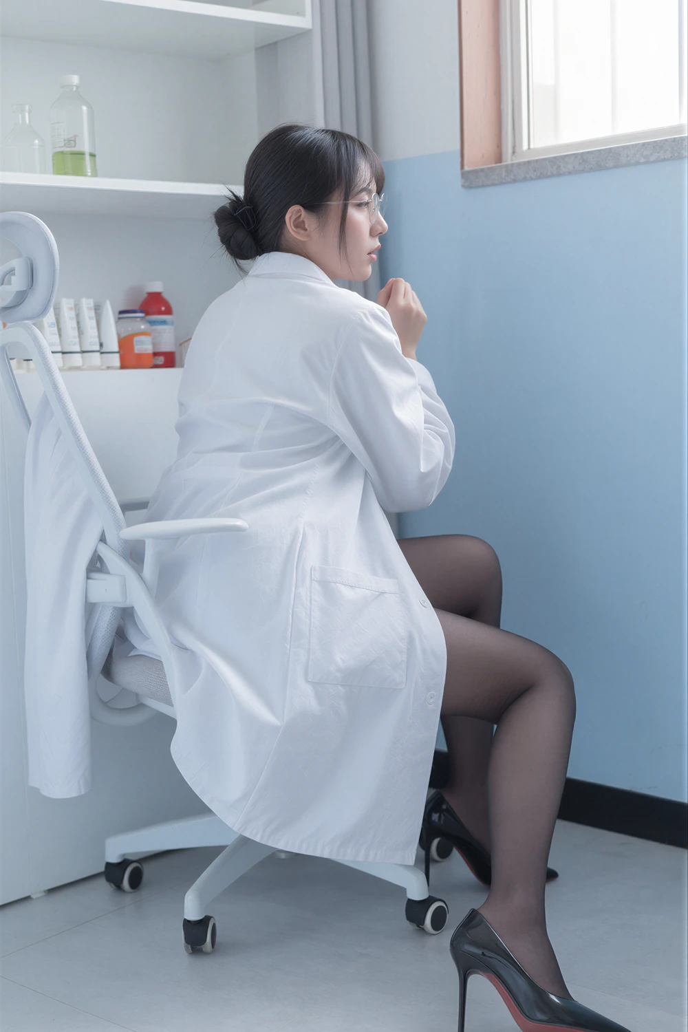 [Digital Photobook] Yeha 예하 – PhotoBook 「School Nurse」 120P - 第 1 张写真