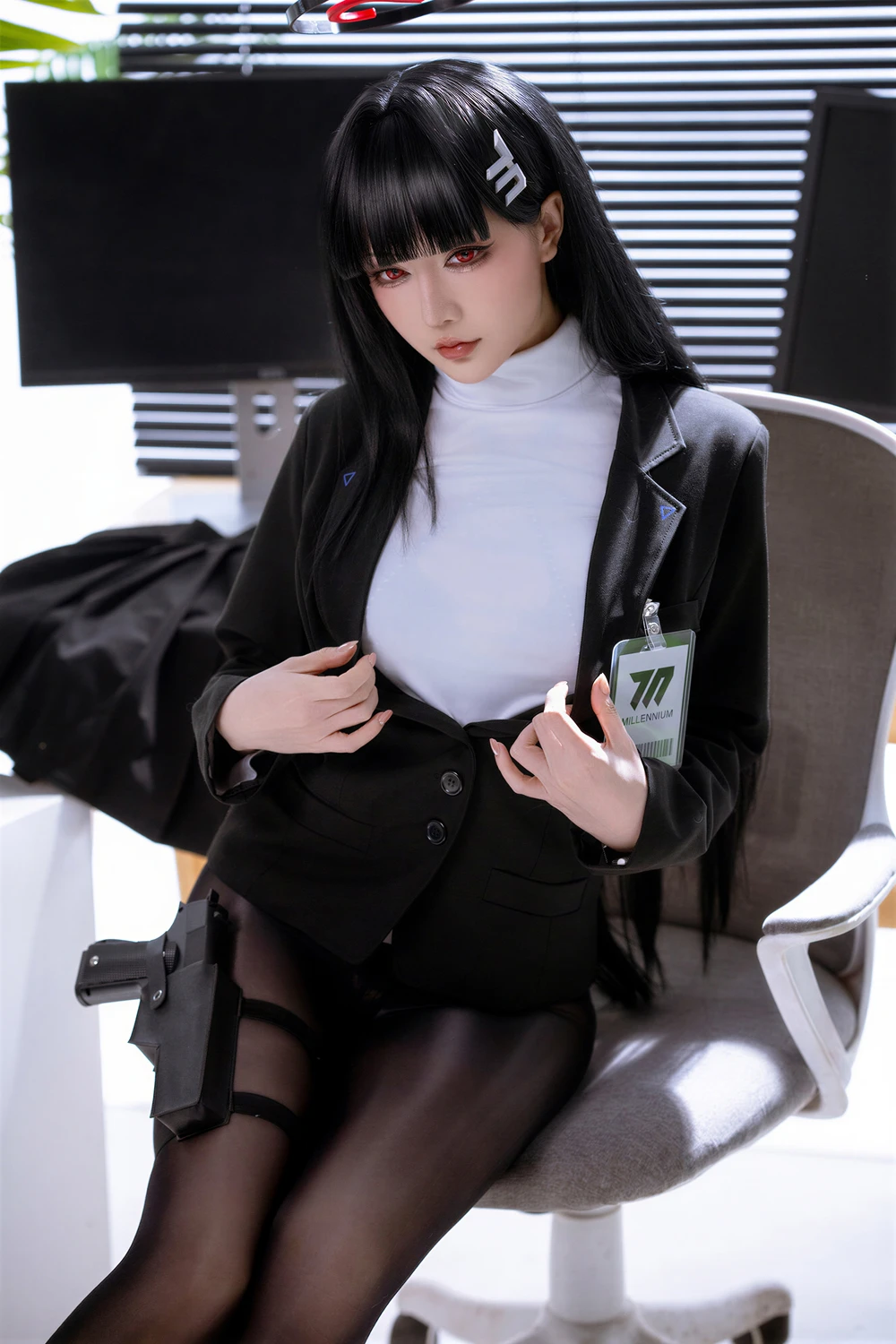 [星之迟迟Hoshilily] Cosplay 星之迟迟Hoshilily – 蔚蓝档案 调月莉音原皮同人 80P - 第 2 张写真