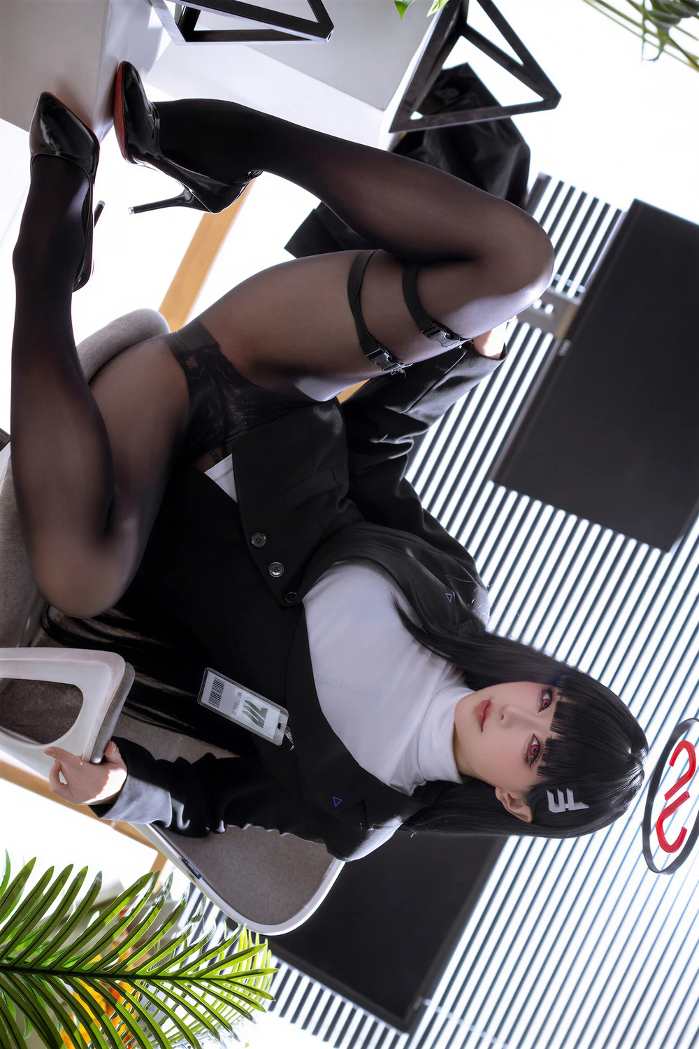 [星之迟迟Hoshilily] Cosplay 星之迟迟Hoshilily – 蔚蓝档案 调月莉音原皮同人 80P - 第 5 张写真