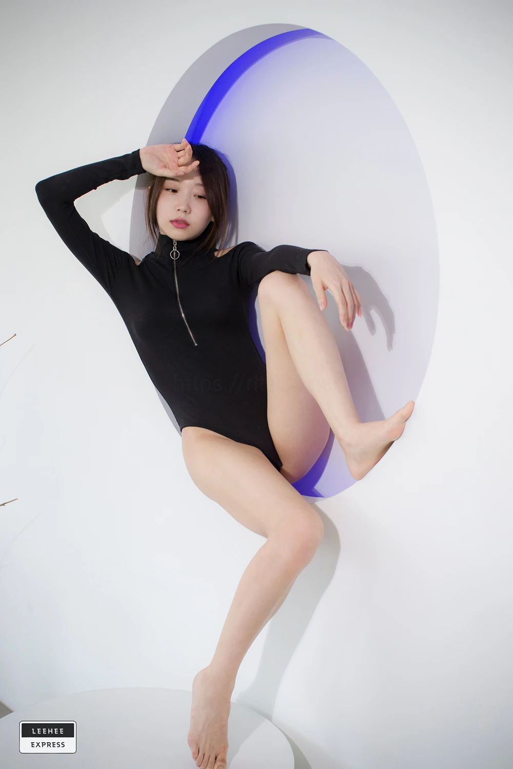 [Leehee Express] S.O – Leehee Express LEBE-023A+B 90P - 第 32 张写真