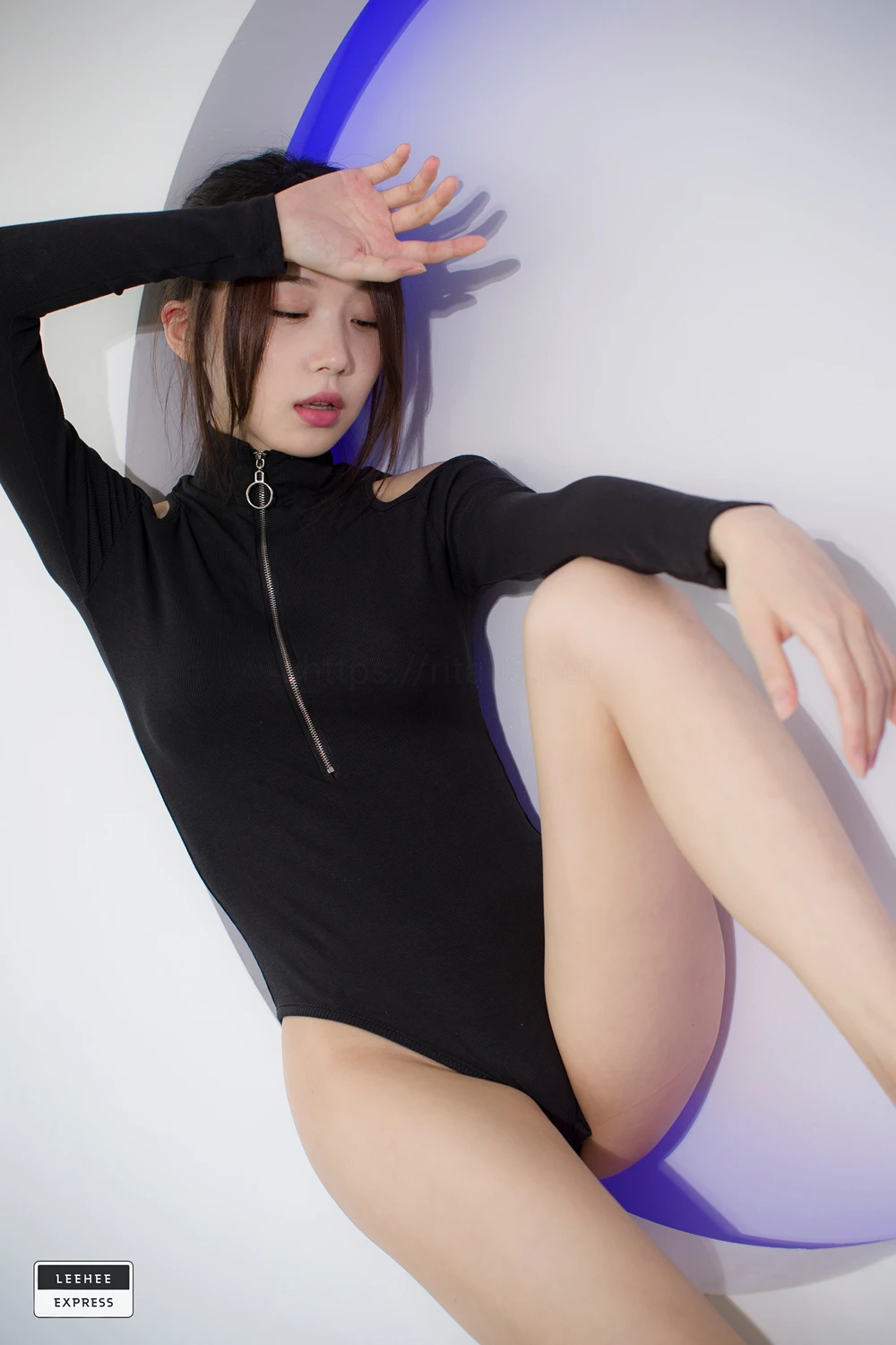 [Leehee Express] S.O – Leehee Express LEBE-023A+B 90P - 第 33 张写真