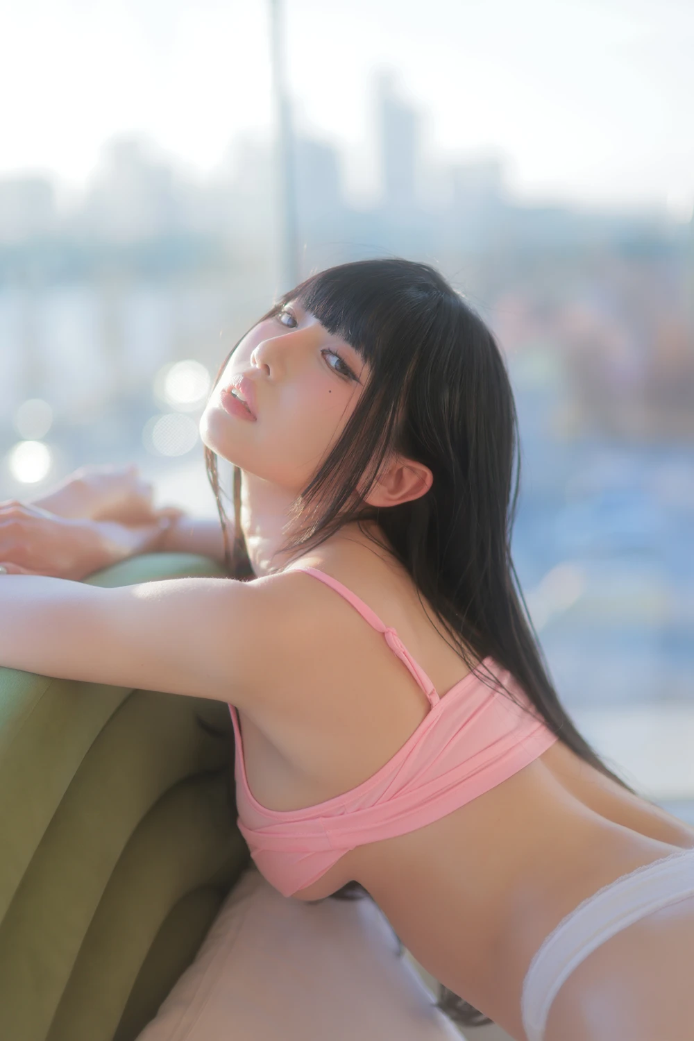 [Digital Photobook] Dongeuran 동그란 – PhotoBook 「Baby Oil」 Set.02 120P - 第 25 张写真