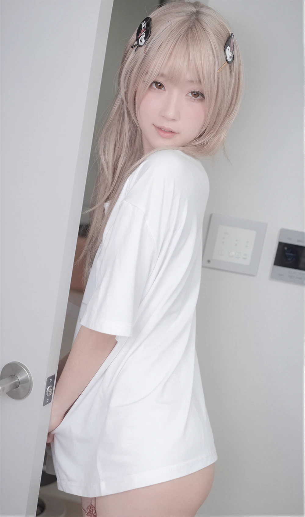 [XE-NO Archive] Hina 히나 – XE-NO Archive 「Contrasting Decalcomania」 45P - 第 1 张写真