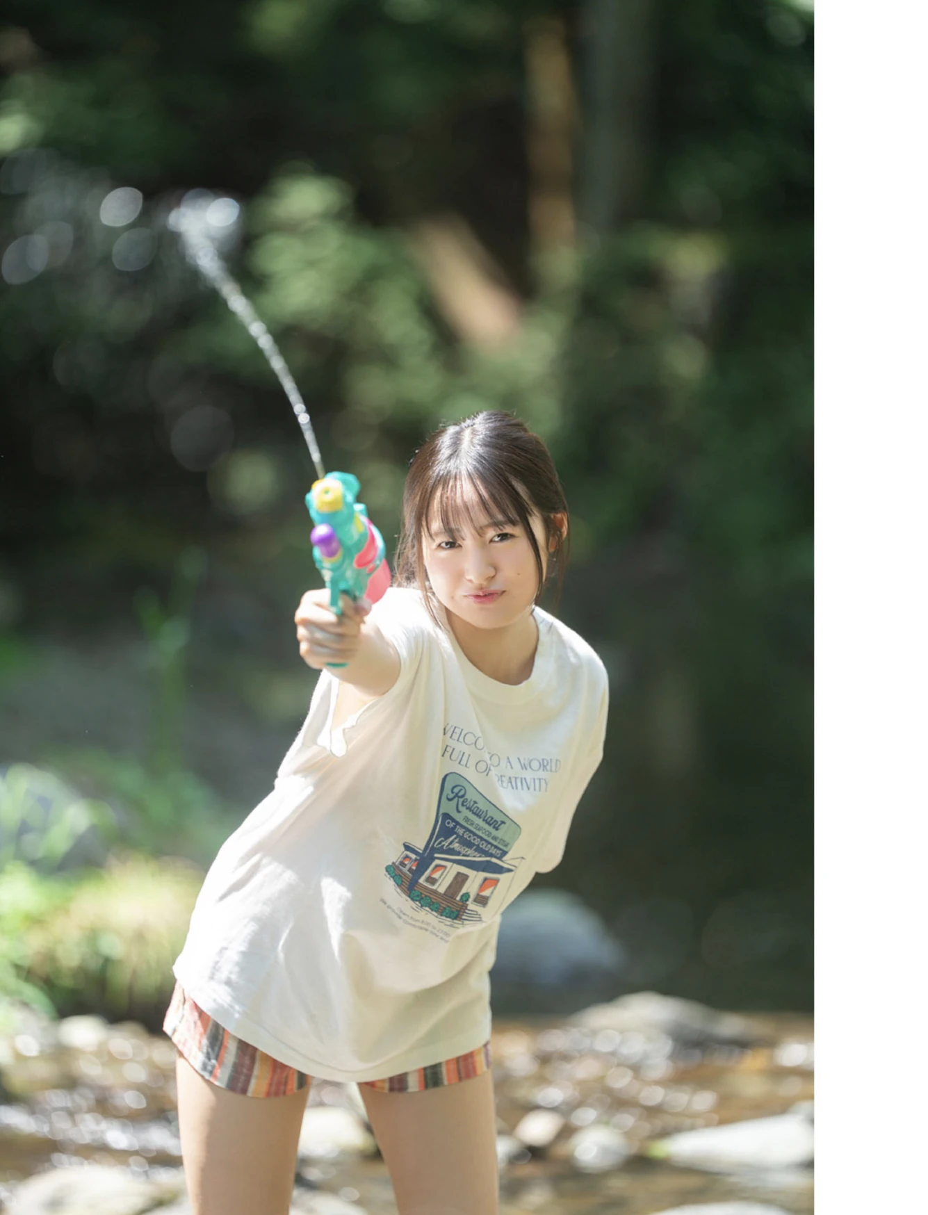 [Asuka Kishi 岸明日香] FLASH 2026.05.19 (フラッシュ 2026年5月19日号) 102P - 第 83 张写真