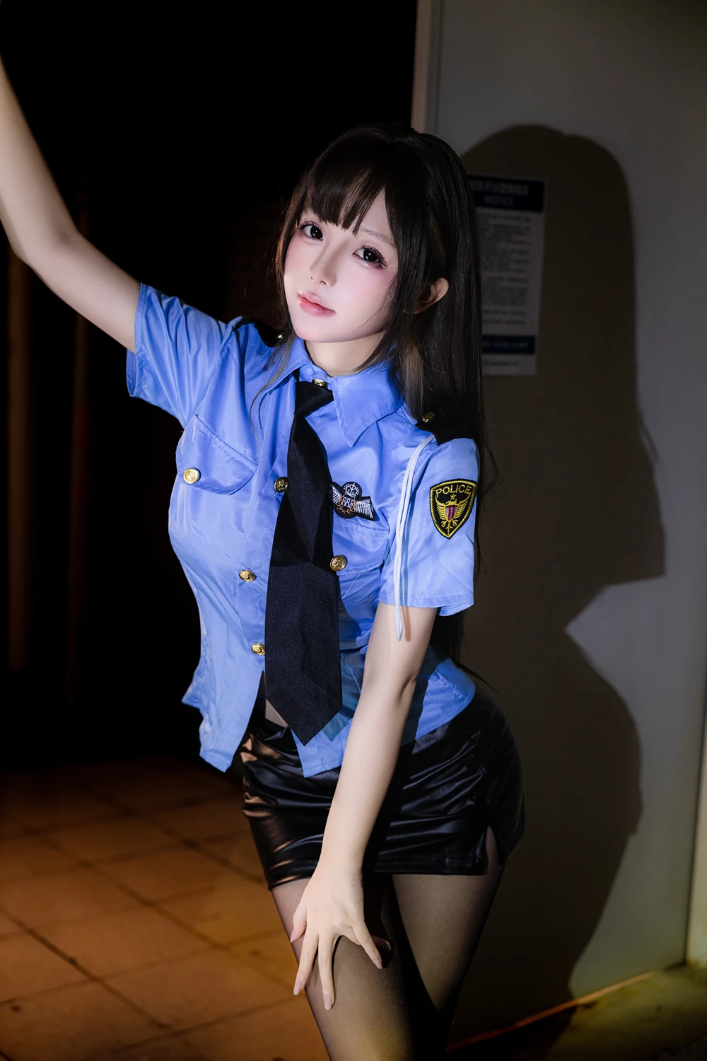 [Rinaijiao日奈娇] Cosplay Rinaijiao日奈娇 – 楼道保安 120P - 第 2 张写真