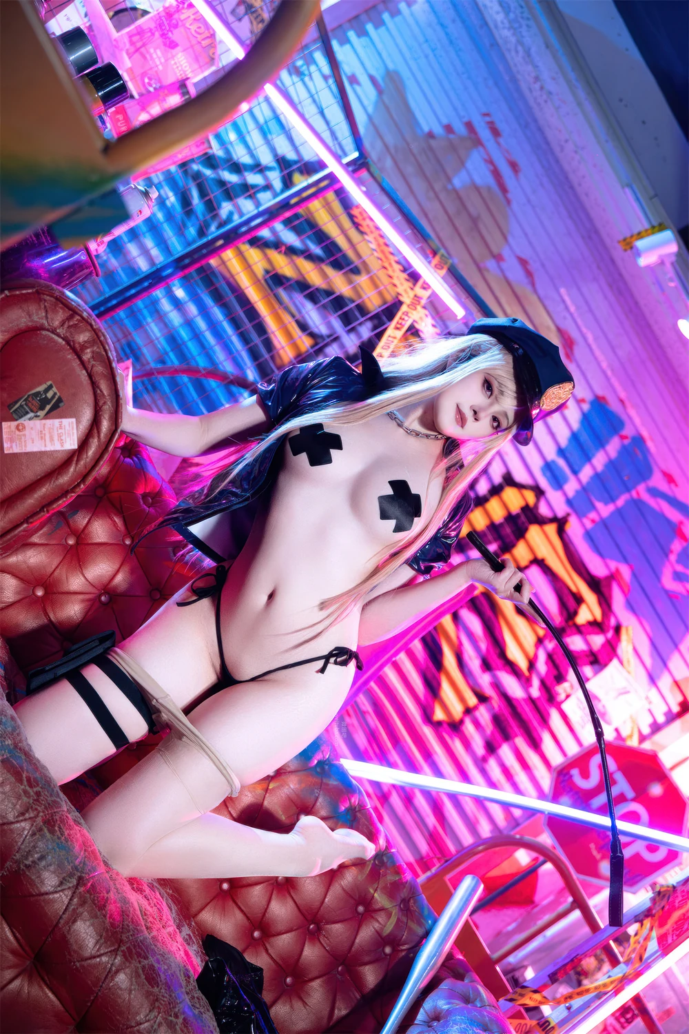 [Natsuko夏夏子] Cosplay Natsuko夏夏子 – 喜多川海梦女警 60P - 第 52 张写真
