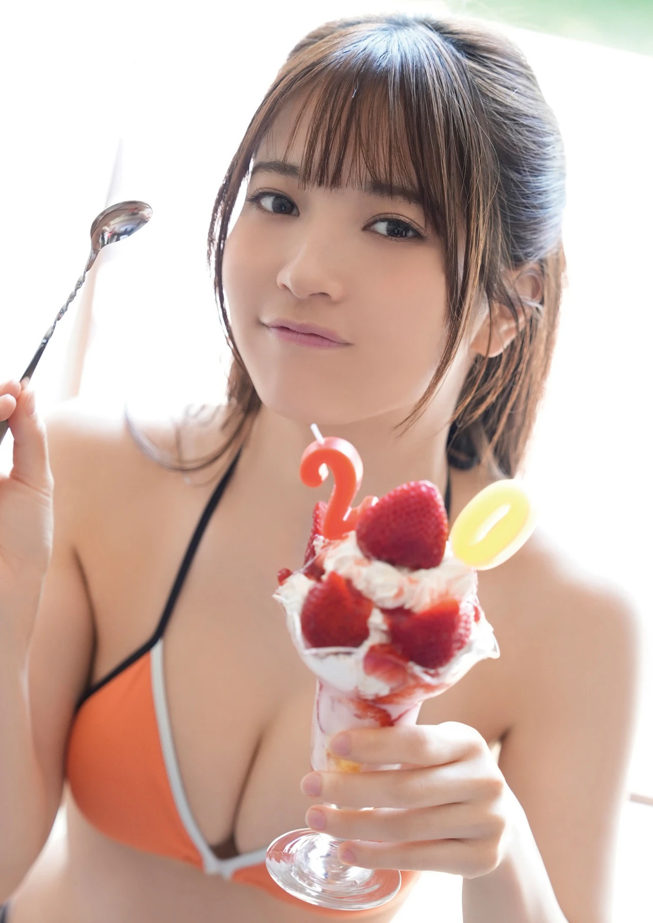 [BOMBデジタル写真集] Nanako Kurosaki 黒嵜菜々子 – BOMBデジタル写真集 『きみの胸に花束を』 94P - 第 45 张写真