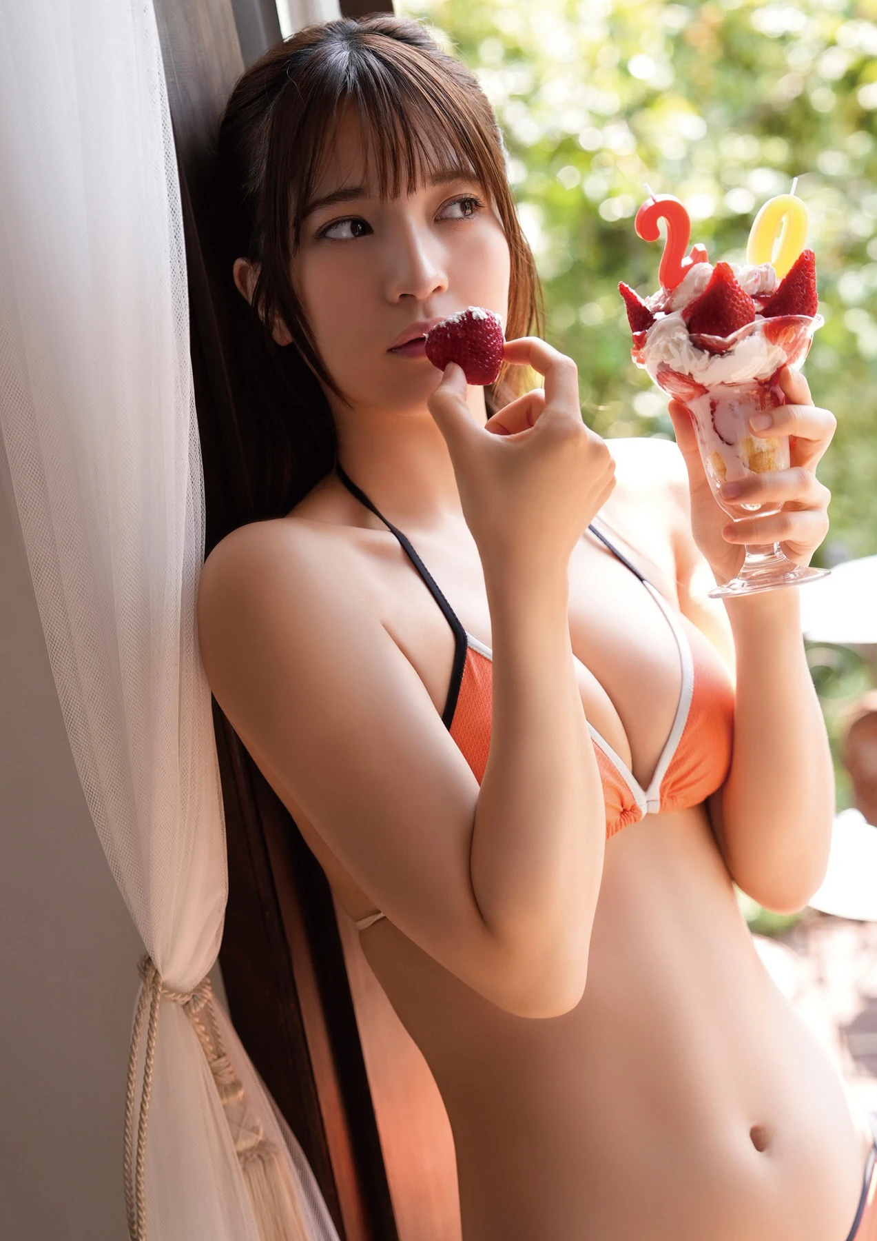 [BOMBデジタル写真集] Nanako Kurosaki 黒嵜菜々子 – BOMBデジタル写真集 『きみの胸に花束を』 94P - 第 49 张写真
