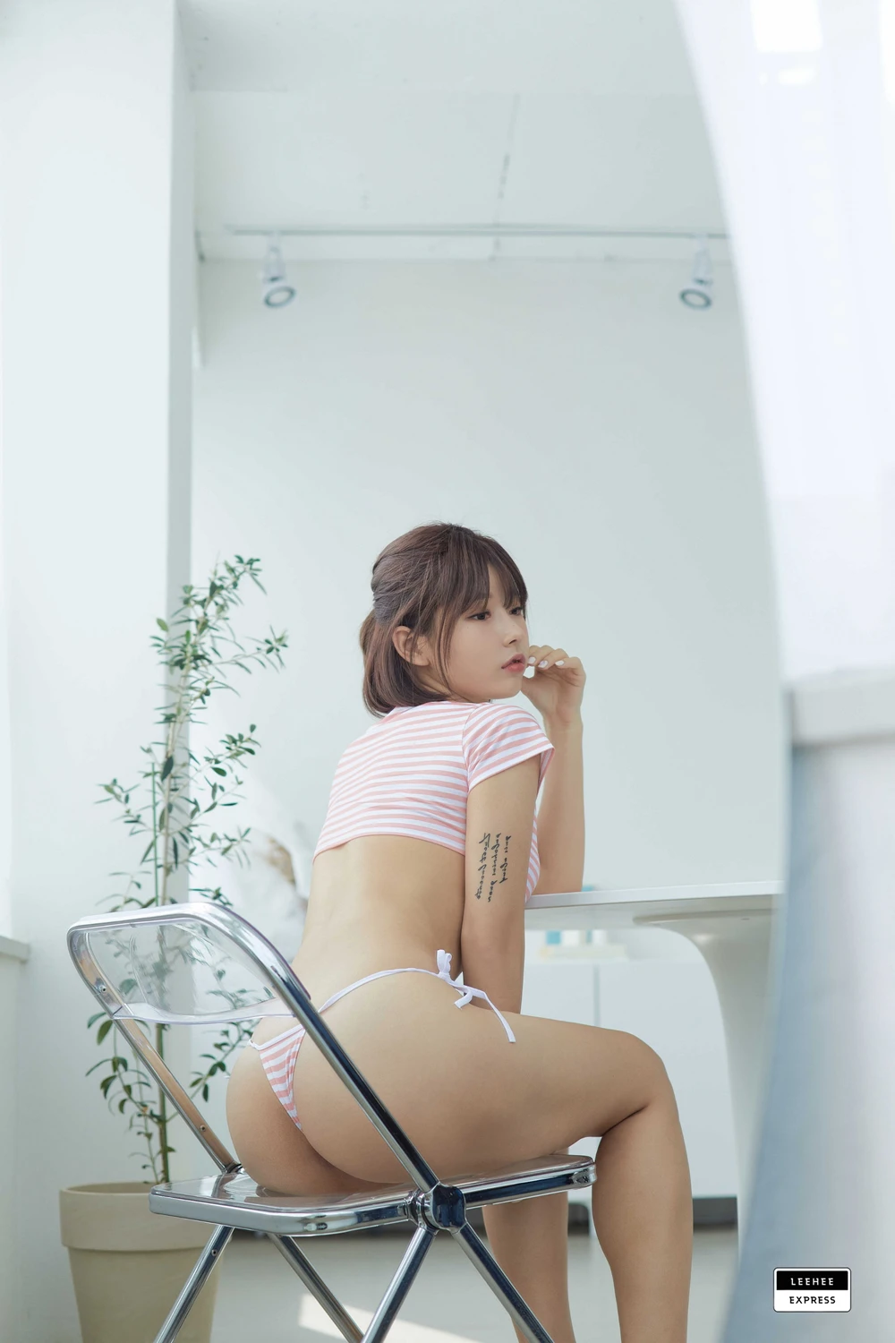 [Leehee Express] U.Hwa 은유화 – Leehee Express LEBE-110 70P - 第 31 张写真
