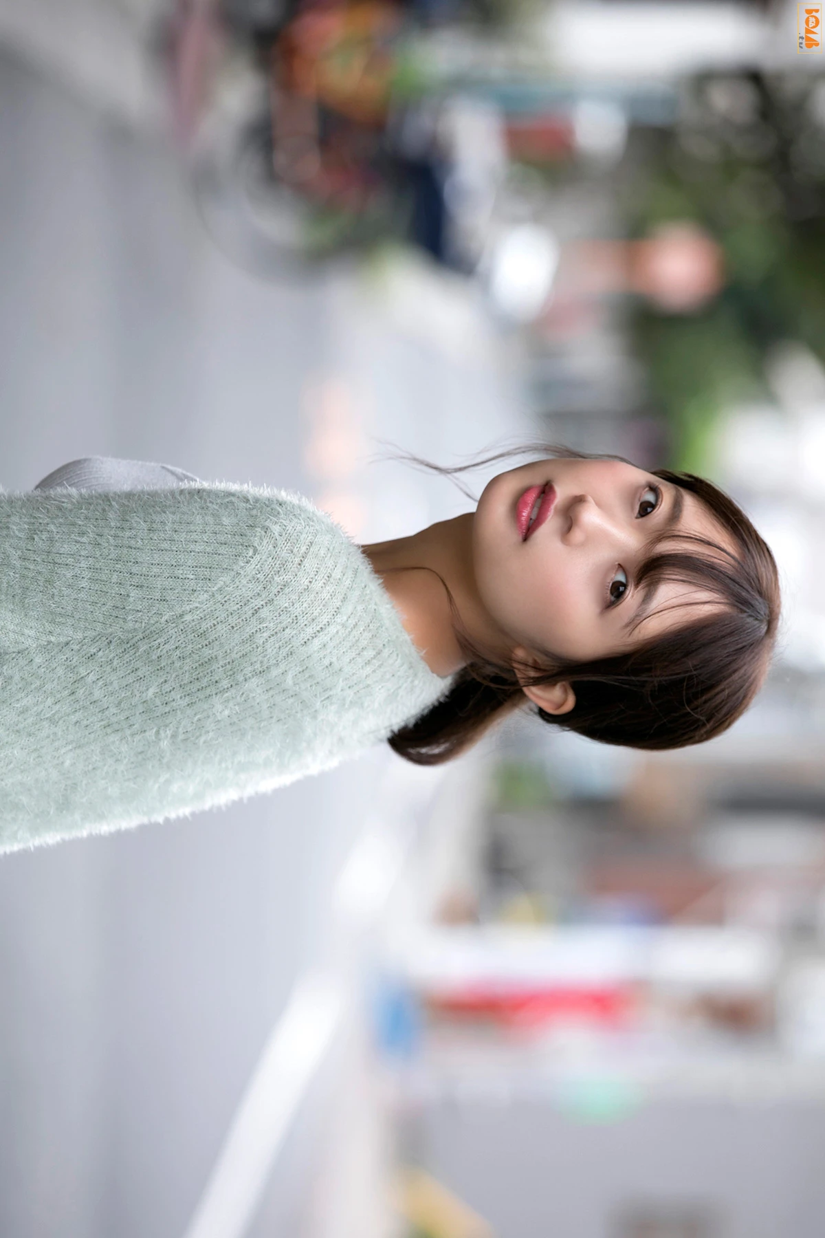 [BOMBデジタル写真集] Koume Watanabe 渡邉幸愛 – BOMBデジタル写真集 2018.11 60P - 第 2 张写真