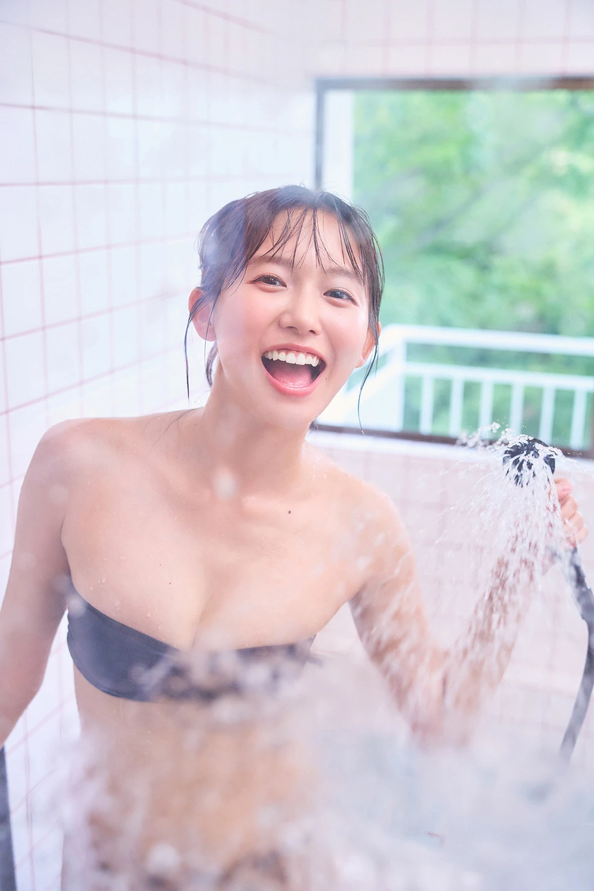 [FLASHデジタル写真集] Nene Shida 志田音々 – FLASHデジタル写真集 「Afterglow」 80P - 第 57 张写真