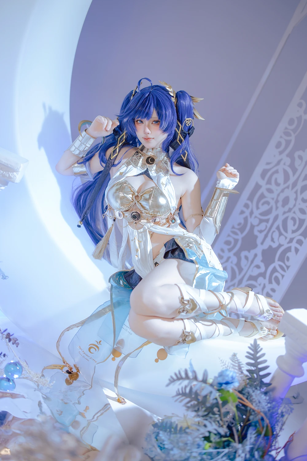 [屿鱼] Cosplay 屿鱼 – 鸣潮 尤诺 60P - 第 1 张写真