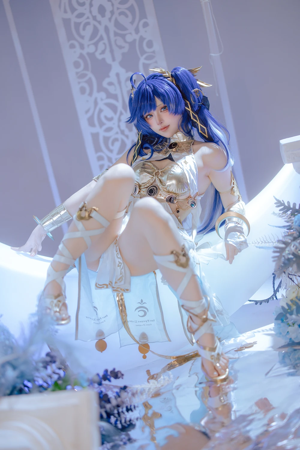 [屿鱼] Cosplay 屿鱼 – 鸣潮 尤诺 60P - 第 10 张写真
