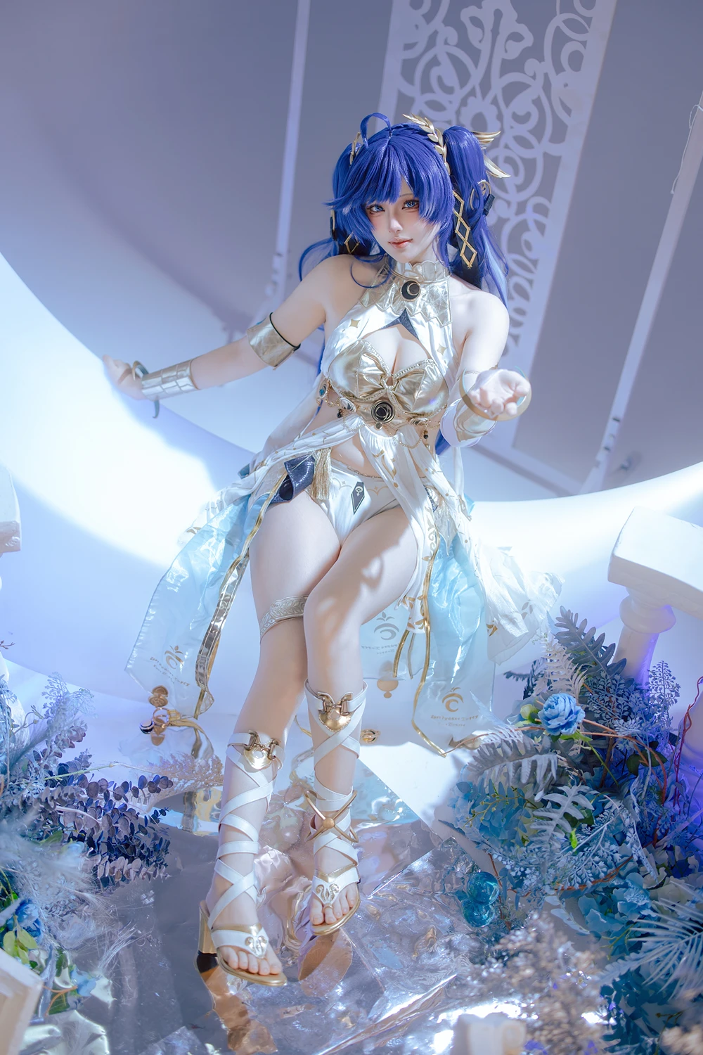 [屿鱼] Cosplay 屿鱼 – 鸣潮 尤诺 60P - 第 13 张写真