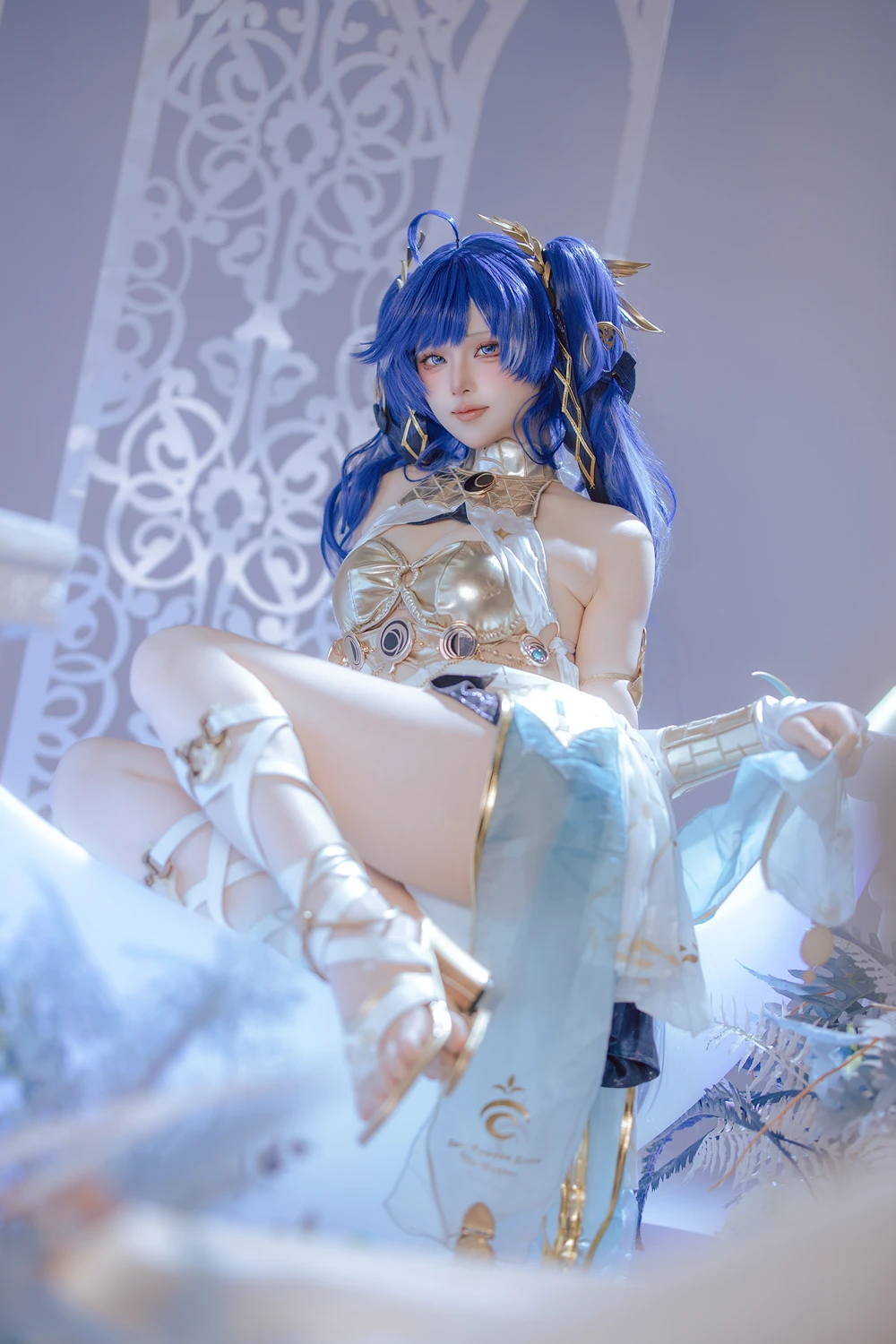 [屿鱼] Cosplay 屿鱼 – 鸣潮 尤诺 60P - 第 16 张写真