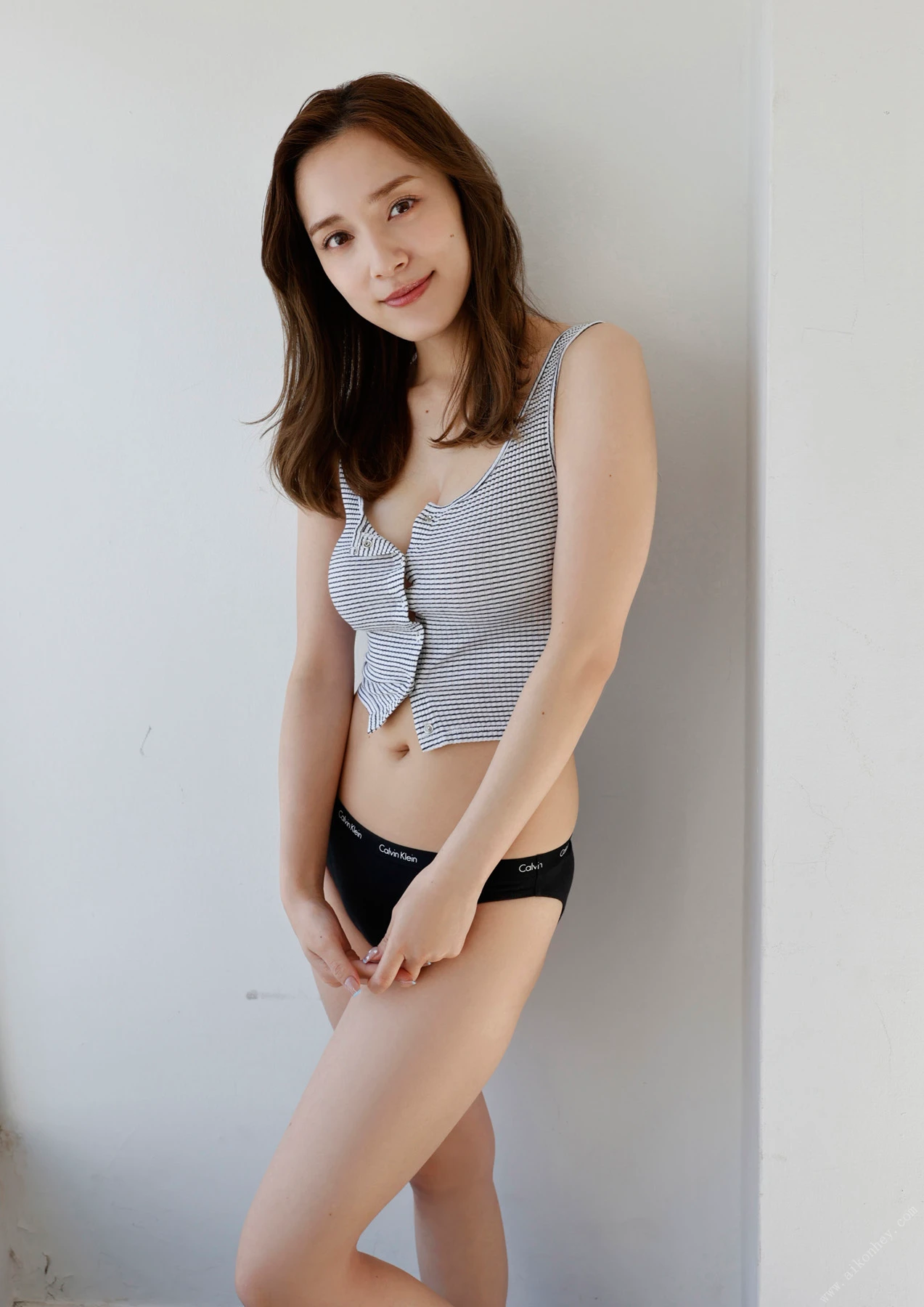 [BOMBデジタル写真集] Sayaka Tomaru 都丸紗也華 – BOMBデジタル写真集 『すはだまる。』 85P - 第 47 张写真