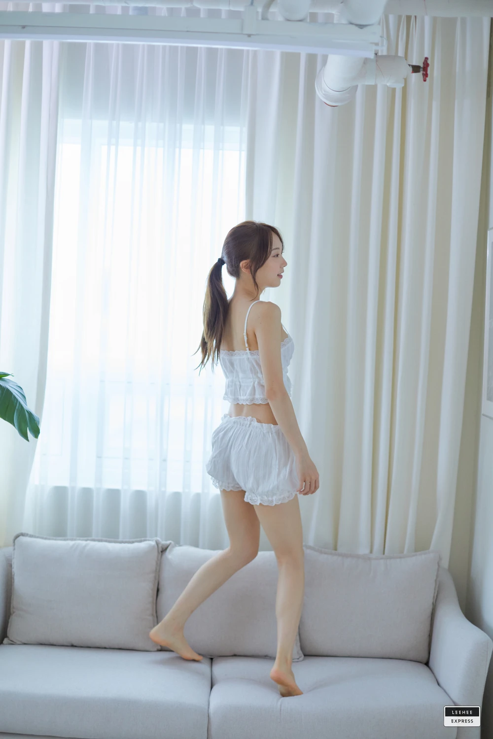 [Leehee Express] S.O – Leehee Express LEBE-043B 48P - 第 24 张写真