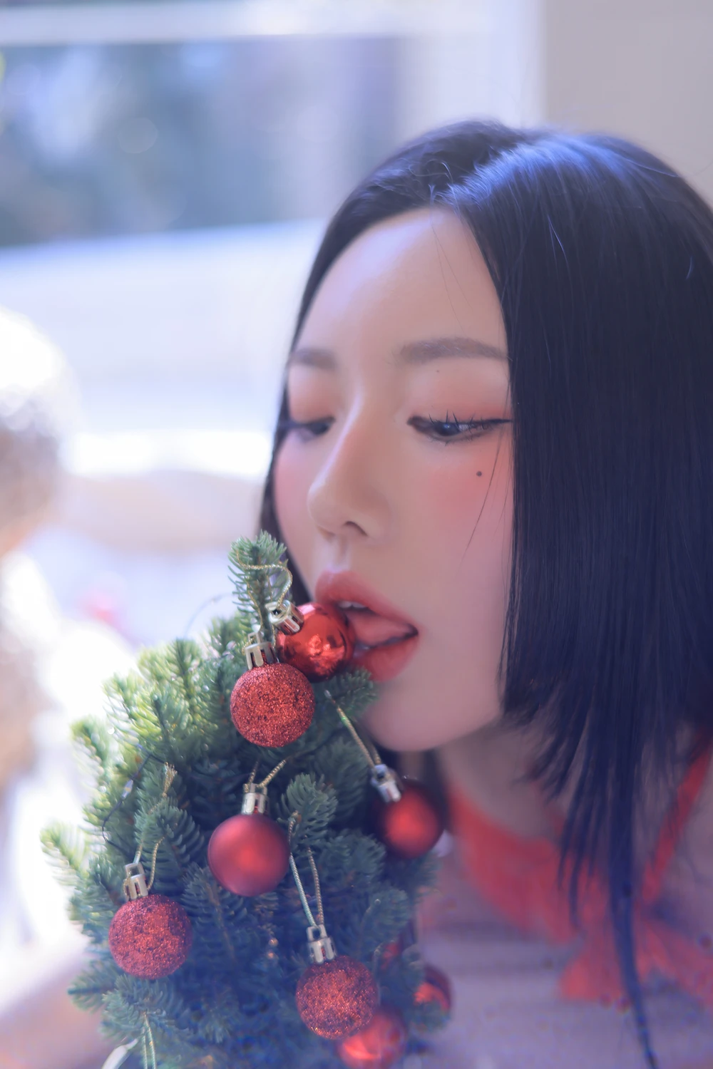 [Digital Photobook] Dongeuran 동그란 – PhotoBook 「Merry Santa」 Vol.02 110P - 第 4 张写真