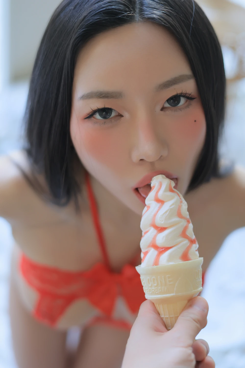 [Digital Photobook] Dongeuran 동그란 – PhotoBook 「Merry Santa」 Vol.02 110P - 第 36 张写真