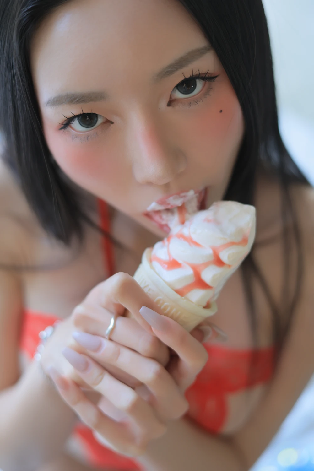 [Digital Photobook] Dongeuran 동그란 – PhotoBook 「Merry Santa」 Vol.02 110P - 第 55 张写真