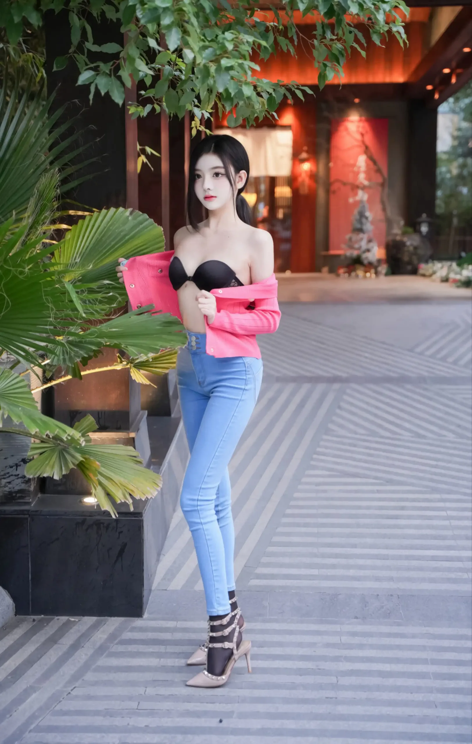 [秀人网] 第FW0424期 龙雪儿写真 79P - 第 10 张写真
