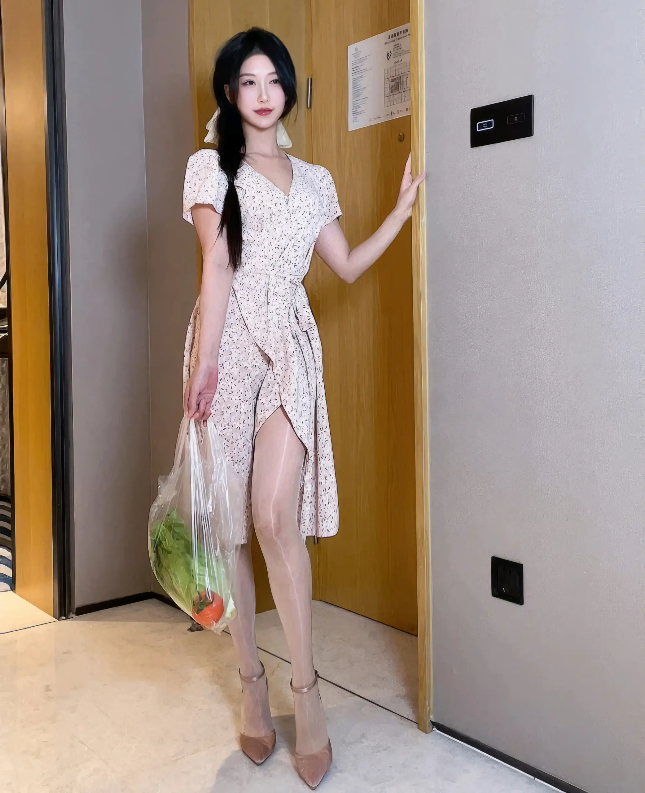 [秀人网] 第FW0471期 利世写真 160P - 第 142 张写真