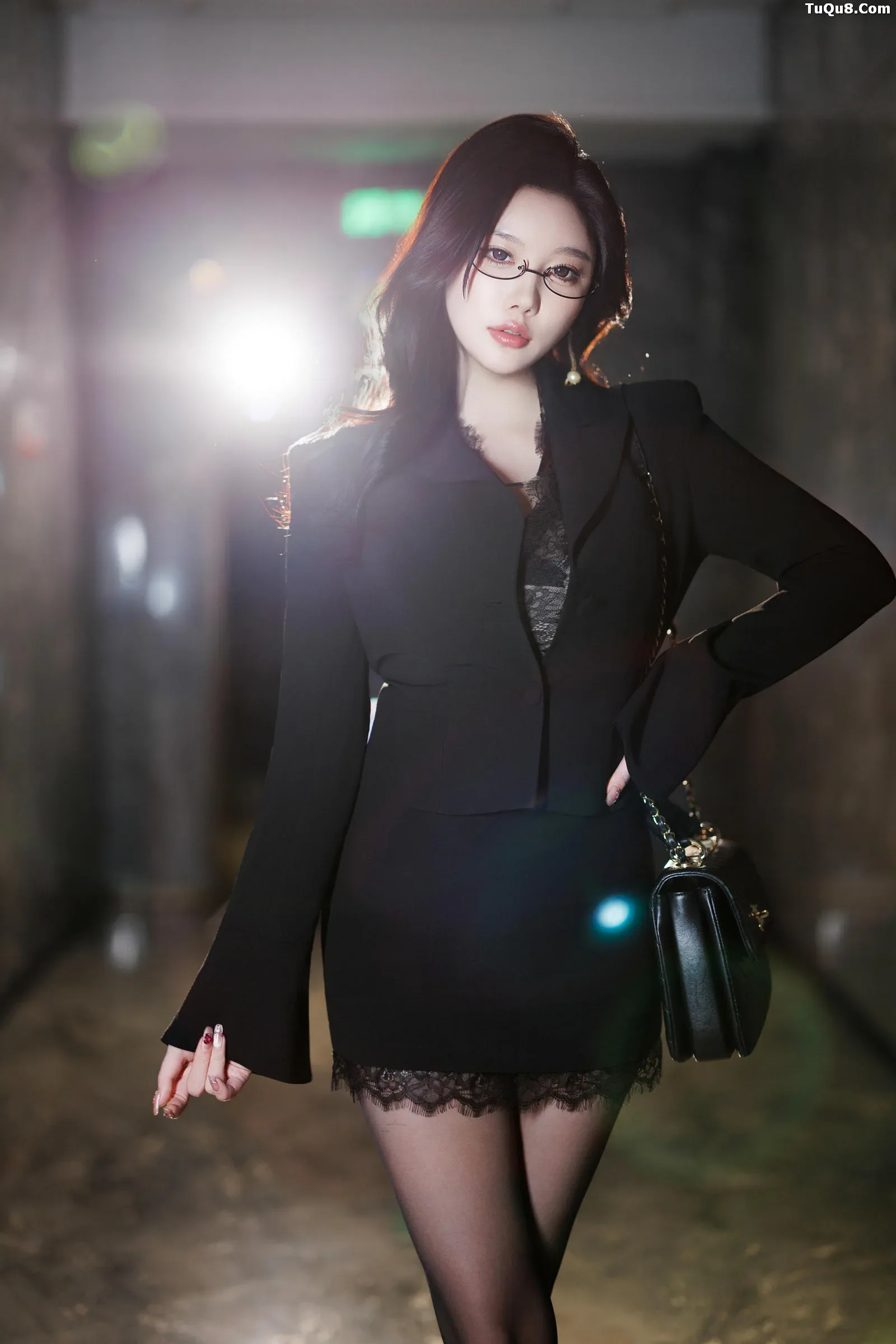 [秀人网] 第FW0489期 杨晨晨写真 101P - 第 2 张写真