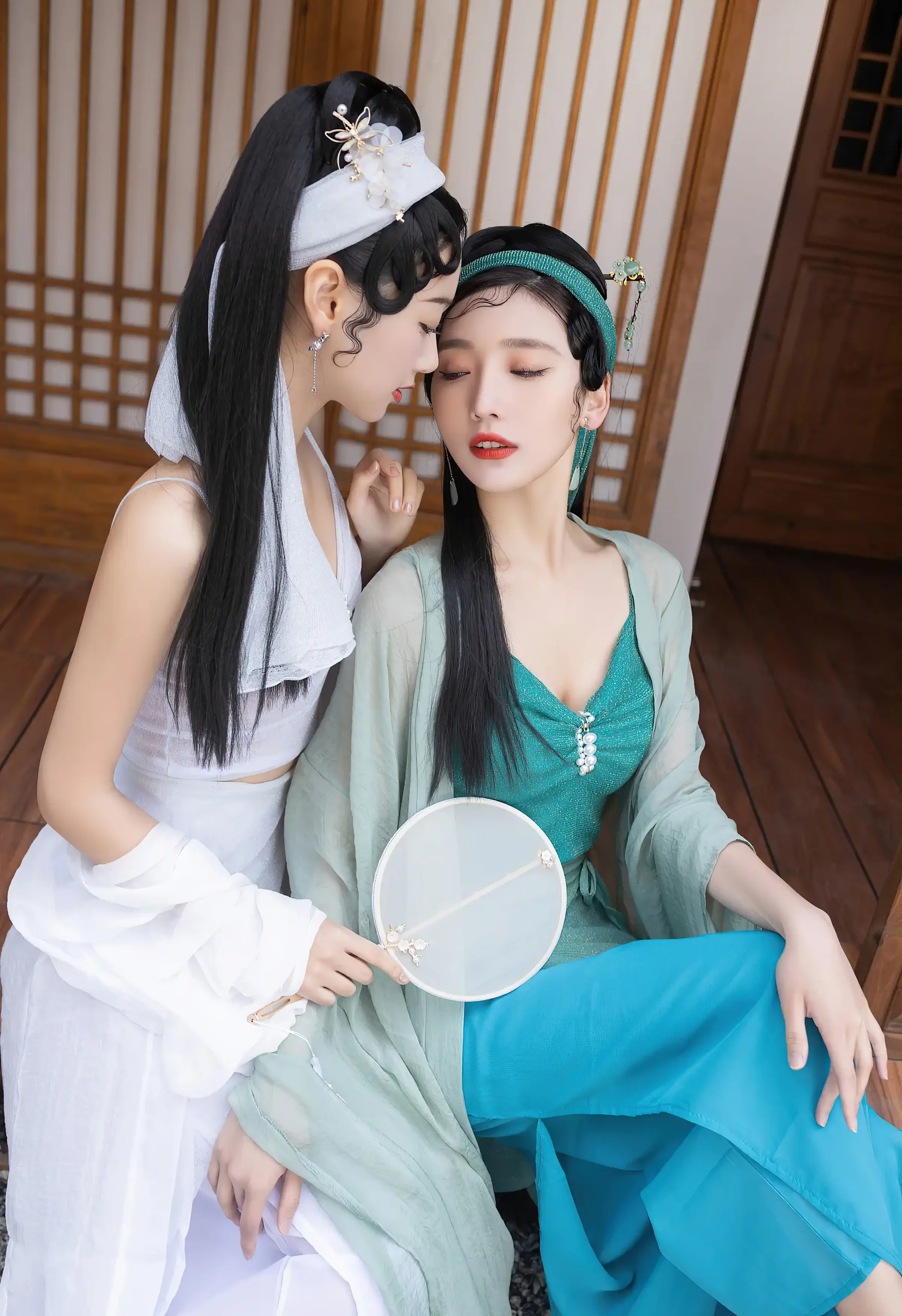 [秀人网] 第FW0572期 唐安琪写真 112P - 第 2 张写真